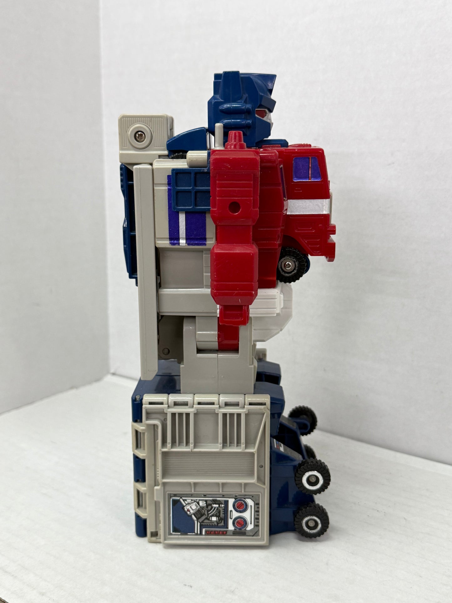 Optimus Prime Powermaster 100% Complete 1988 G1 Transformers Action Figure #1
