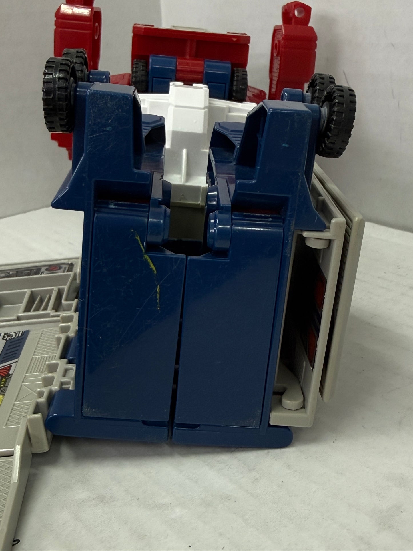 Optimus Prime Powermaster 100% Complete 1988 G1 Transformers Action Figure #2