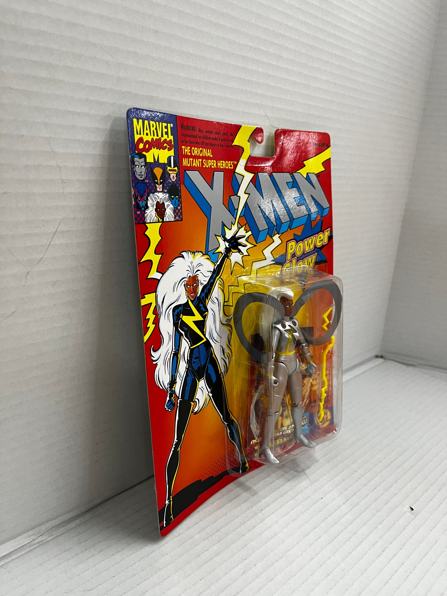 Toy Biz X-Men The Uncanny Storm Power Glow Action Figure Vtg  1993
