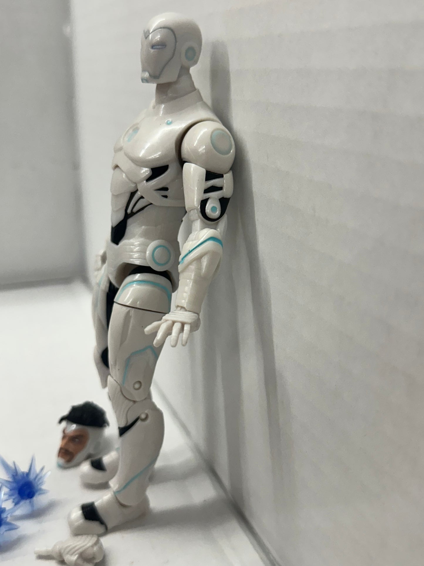 Superior Iron Man Hasbro Marvel Legends 6” Figure Zabu BAF Wave Complete