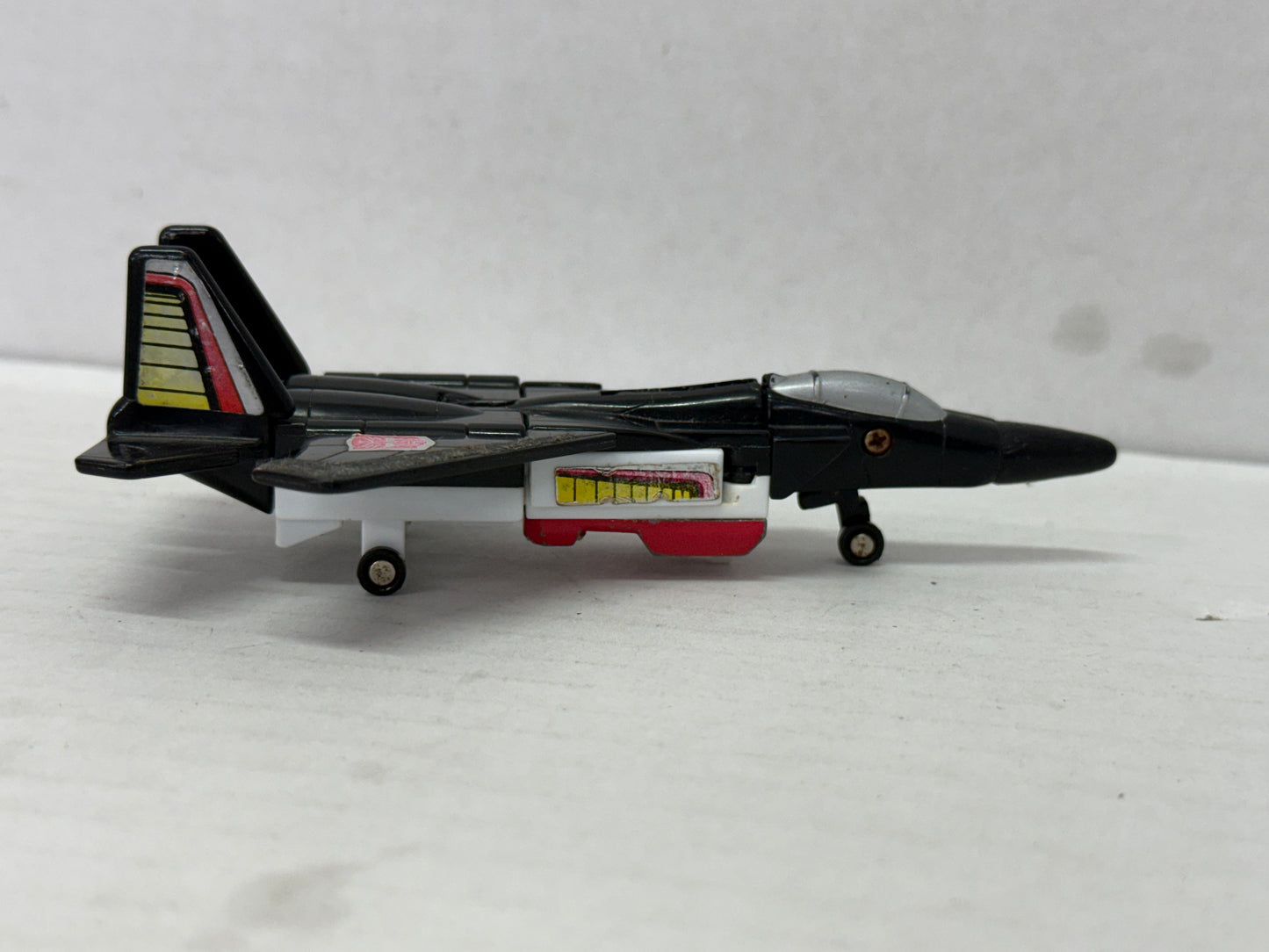 Air Raid METAL CHEST 1986 G1 Transformers Hasbro Vintage Action Figure #1