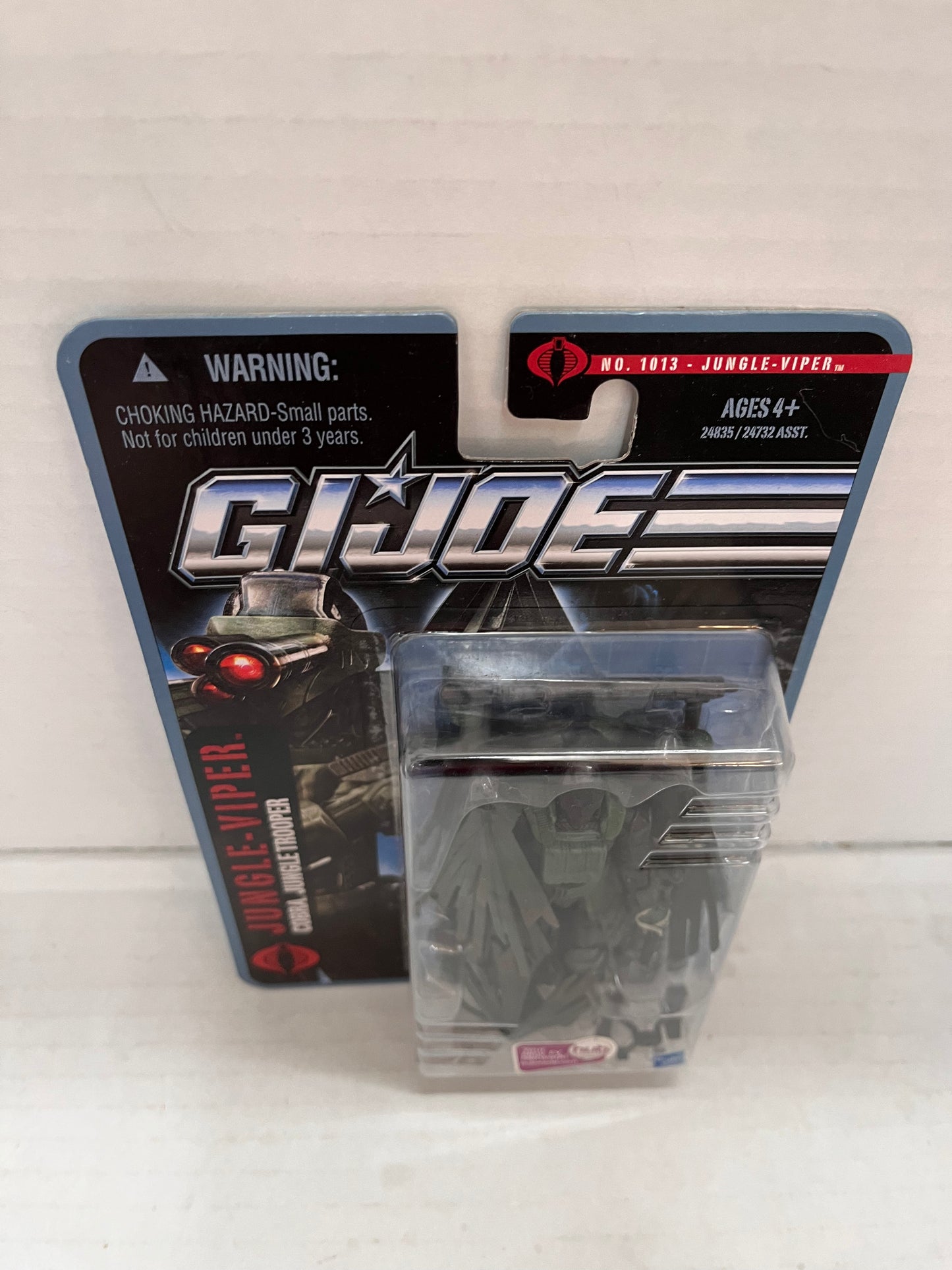 MOSC GI Joe POC 2010 Pursuit of Cobra Assault Jungle Viper 3.75 action figure
