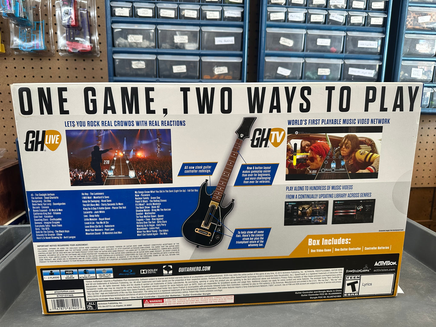 Guitar Hero Live PS4 Bundle New Guitar Controller Dongle Game Strap