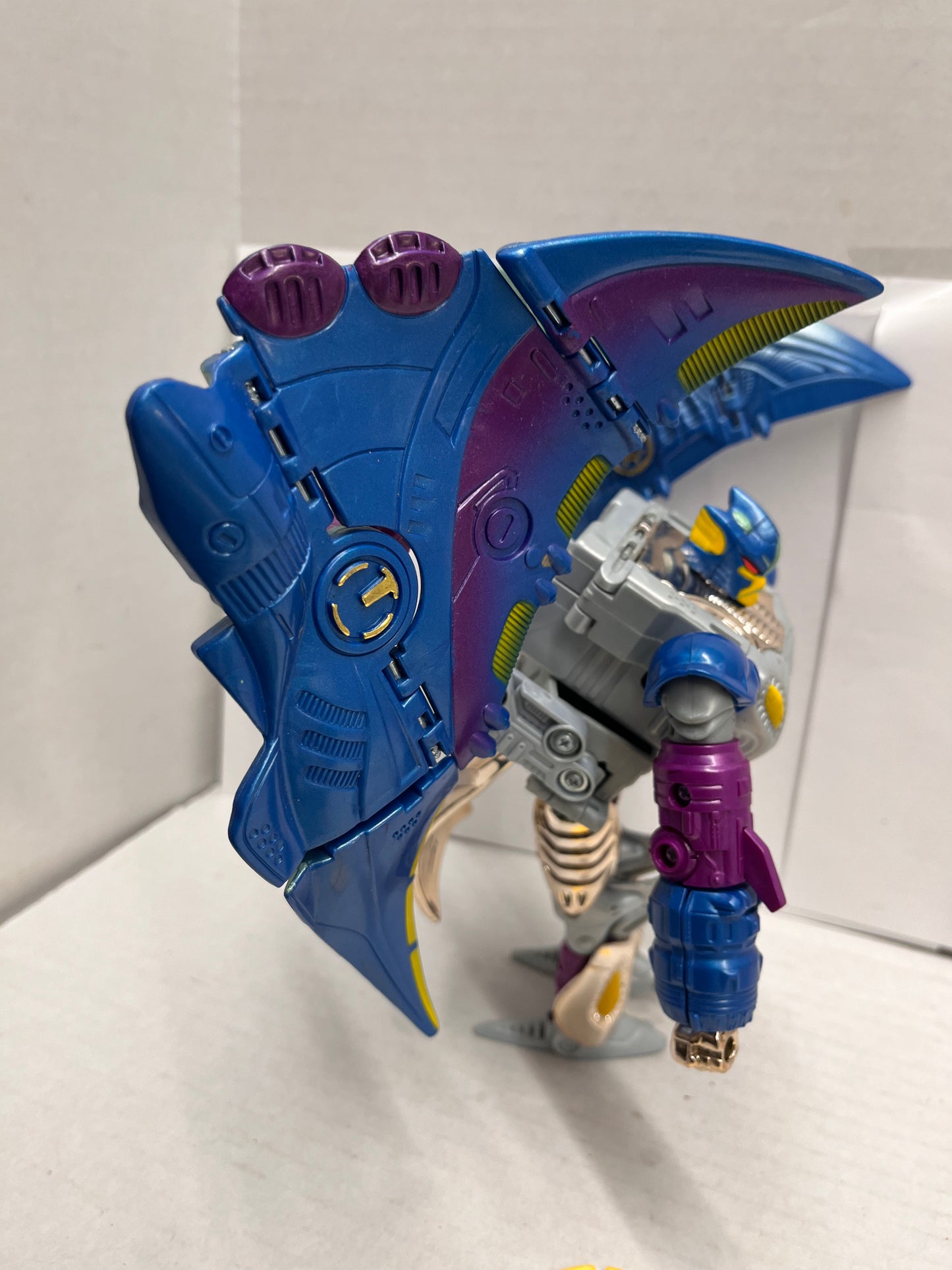 Bandai Transformers Beast Wars Depth Charge Ultra Class Transmetals 2