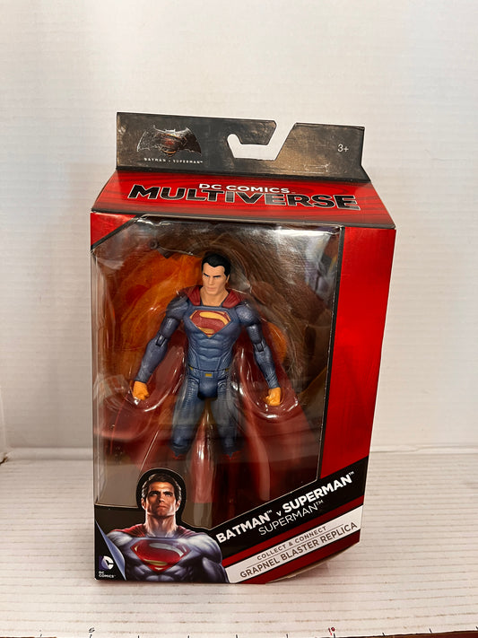 DC Multiverse SUPERMAN Action Figure Batman vs Superman Grapnel Blaster Replica