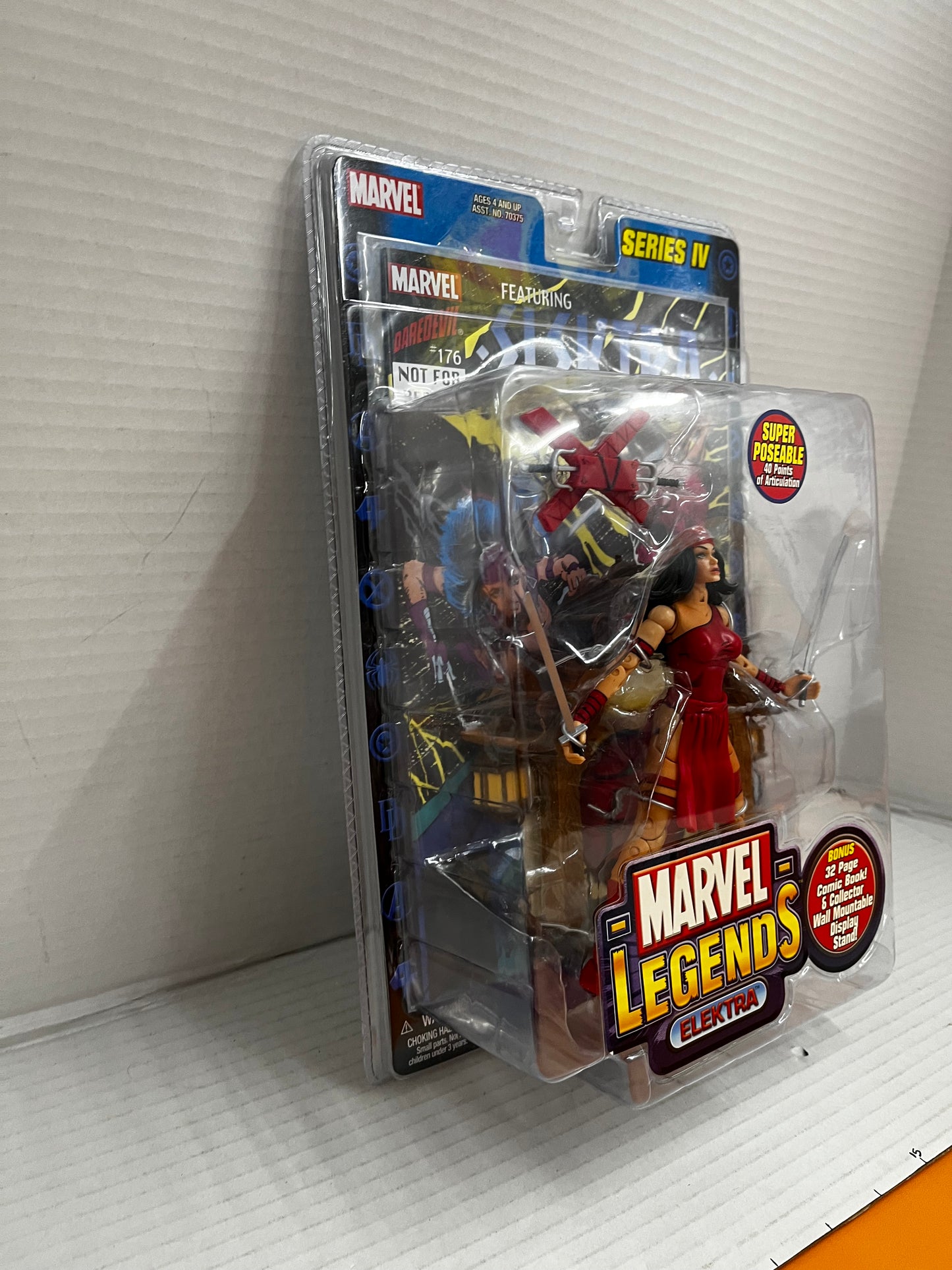 Marvel Legends ELEKTRA Action Figure & Comic Book Series 4 ToyBiz 2003 NEW