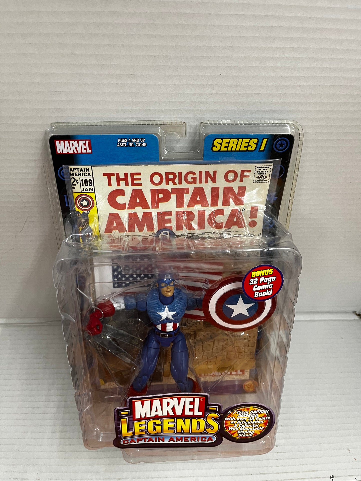 2002 Marvel Legends Captain America Series 1 Toy Biz Action Figure