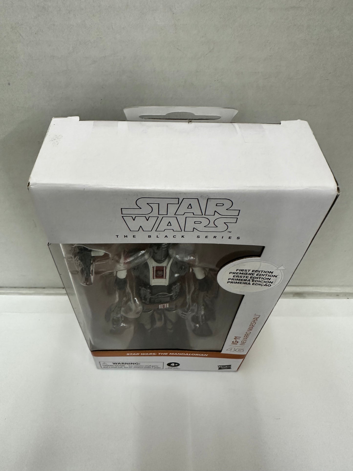 Star Wars 6" Black Series: IG-11 (NEVARRO MARSHAL) FIRST EDITION (White box)!