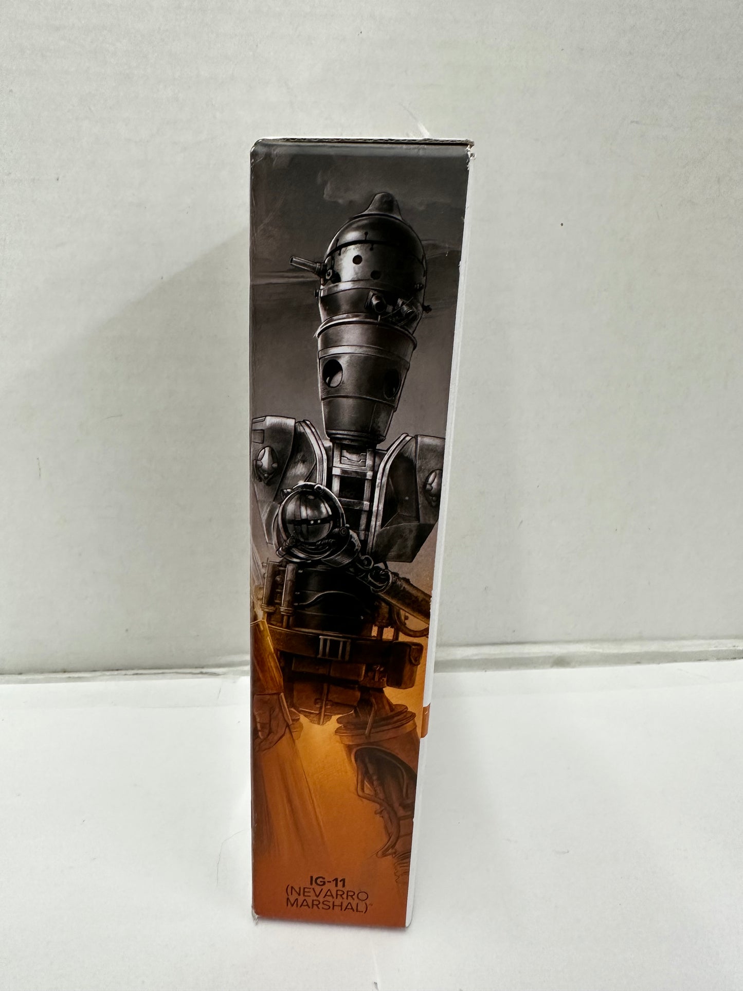 Star Wars 6" Black Series: IG-11 (NEVARRO MARSHAL) FIRST EDITION (White box)!