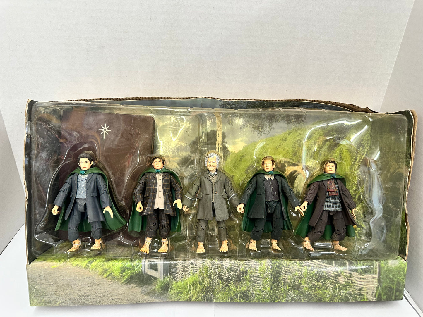 Lord of the Rings There and Back Again Boxed Gift Set of 5 Figures 2003 Toy Biz