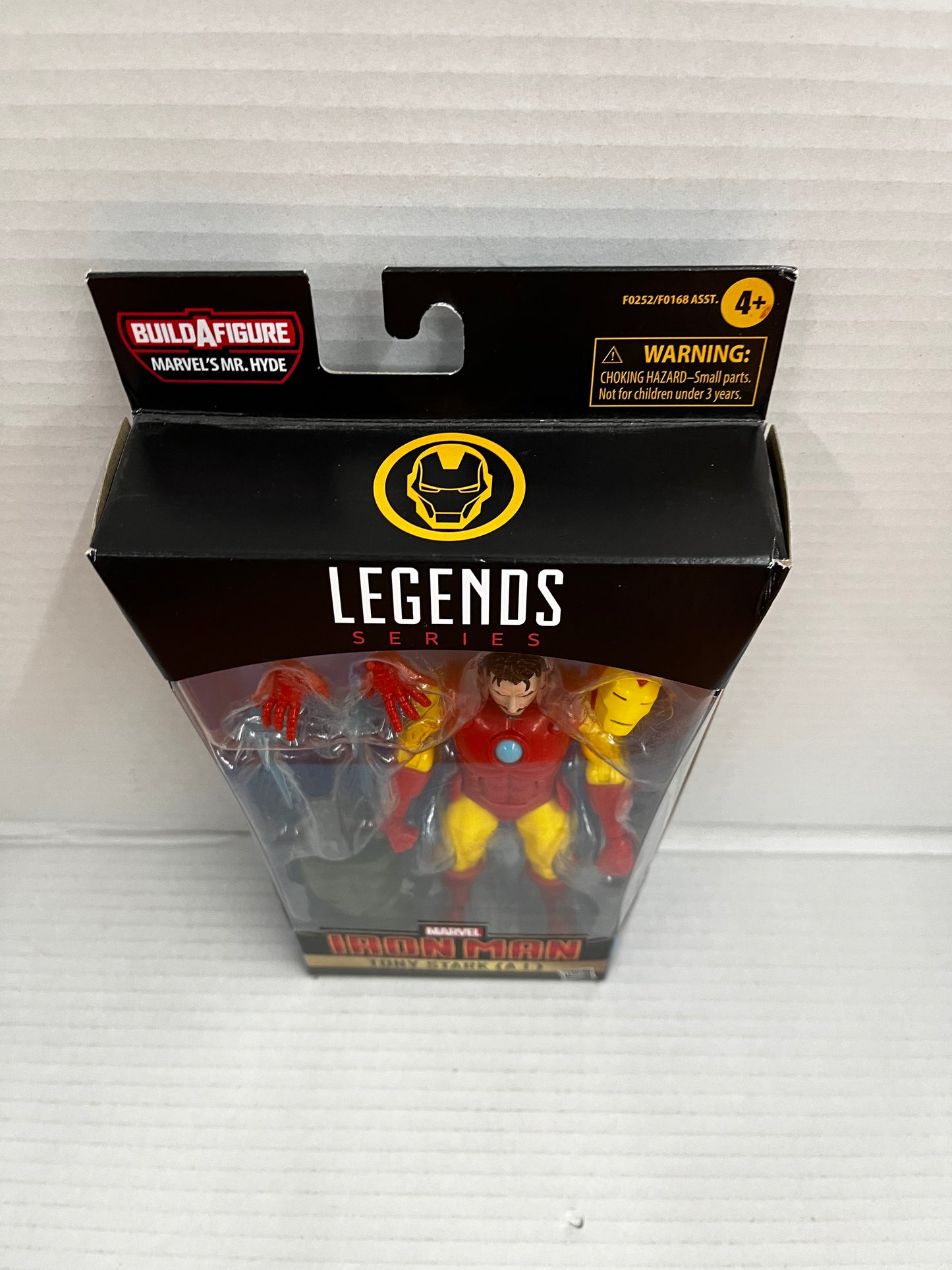 Marvel Legends A.I. Iron Man w/ALTERNATE Tony Stark Head