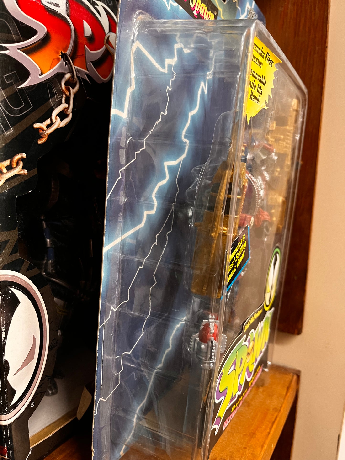 Mcfarlane Toys Deluxe Edition Commando Spawn with Bazooka Fires Action Figure