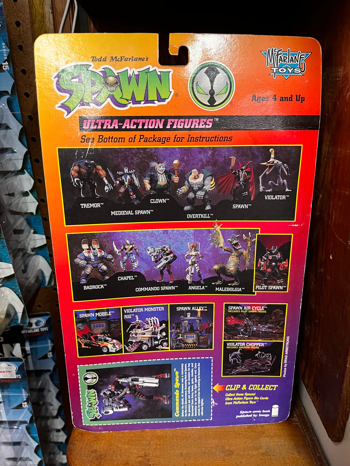 Mcfarlane Toys Deluxe Edition Commando Spawn with Bazooka Fires Action Figure