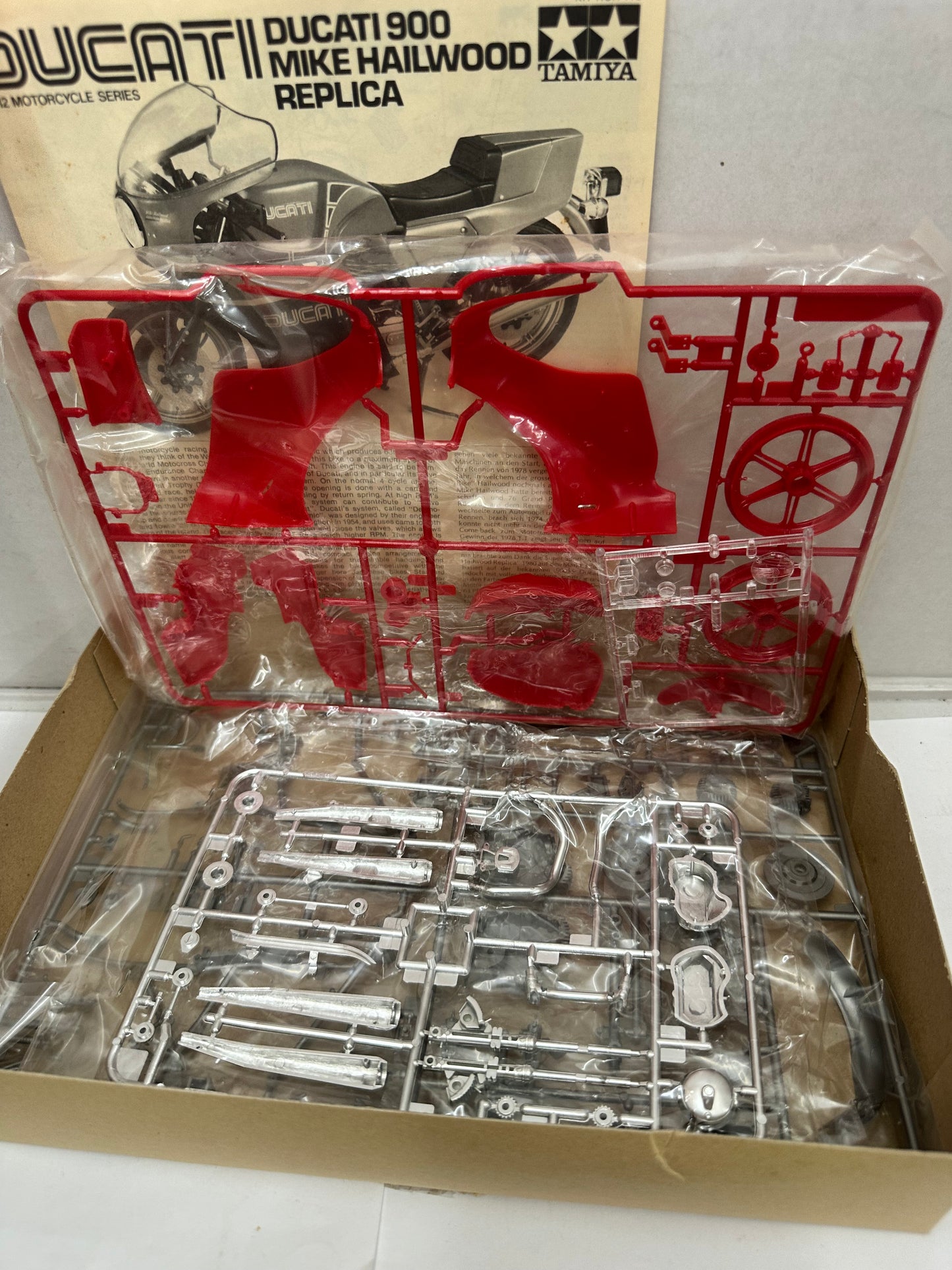 Tamiya 1/12 scale model kit of the legendary Ducati 900 Mike Hailwood Replica