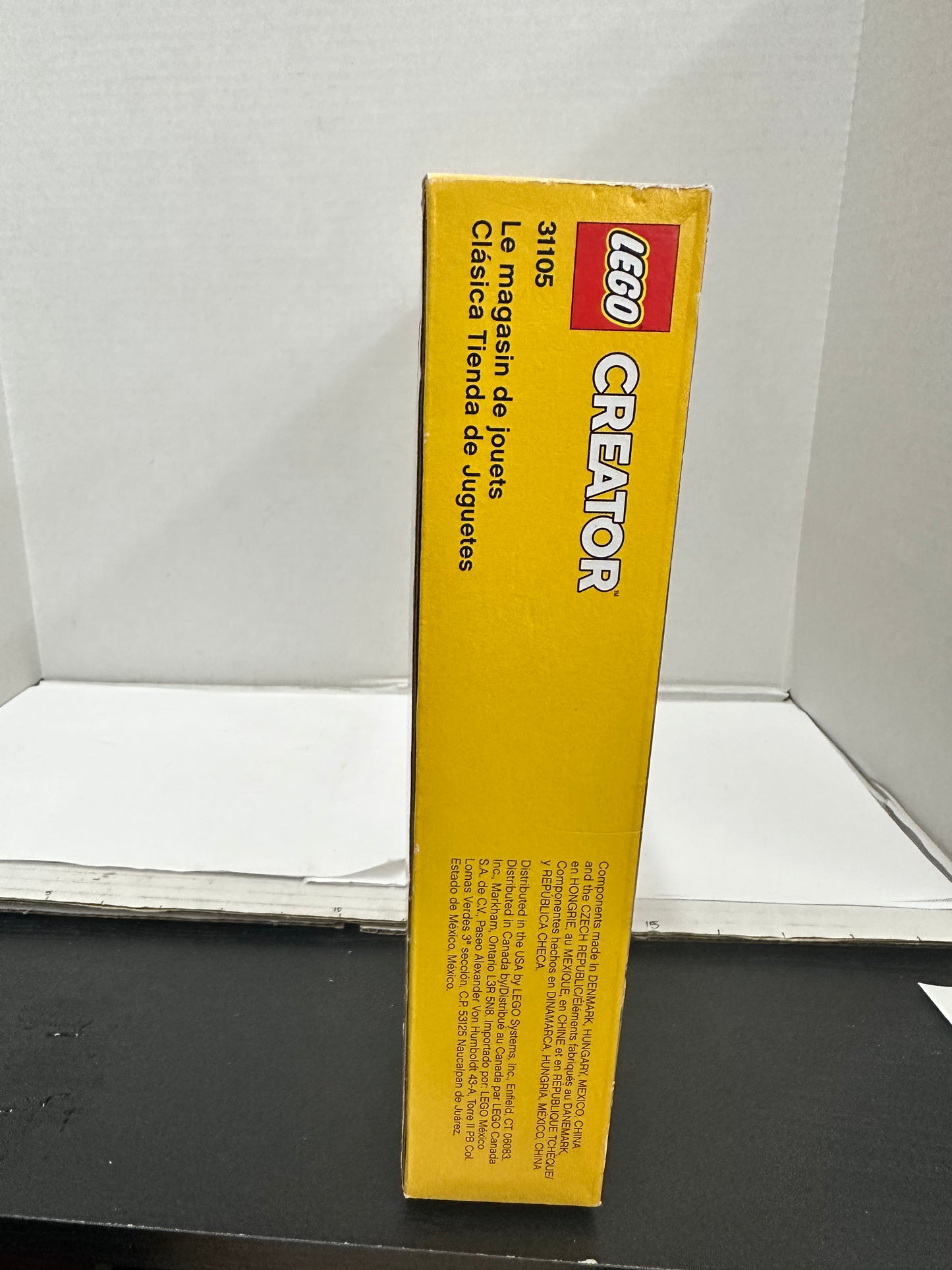 LEGO Creator 3 in 1 Townhouse Toy Store Set 31105 Factory Sealed - New