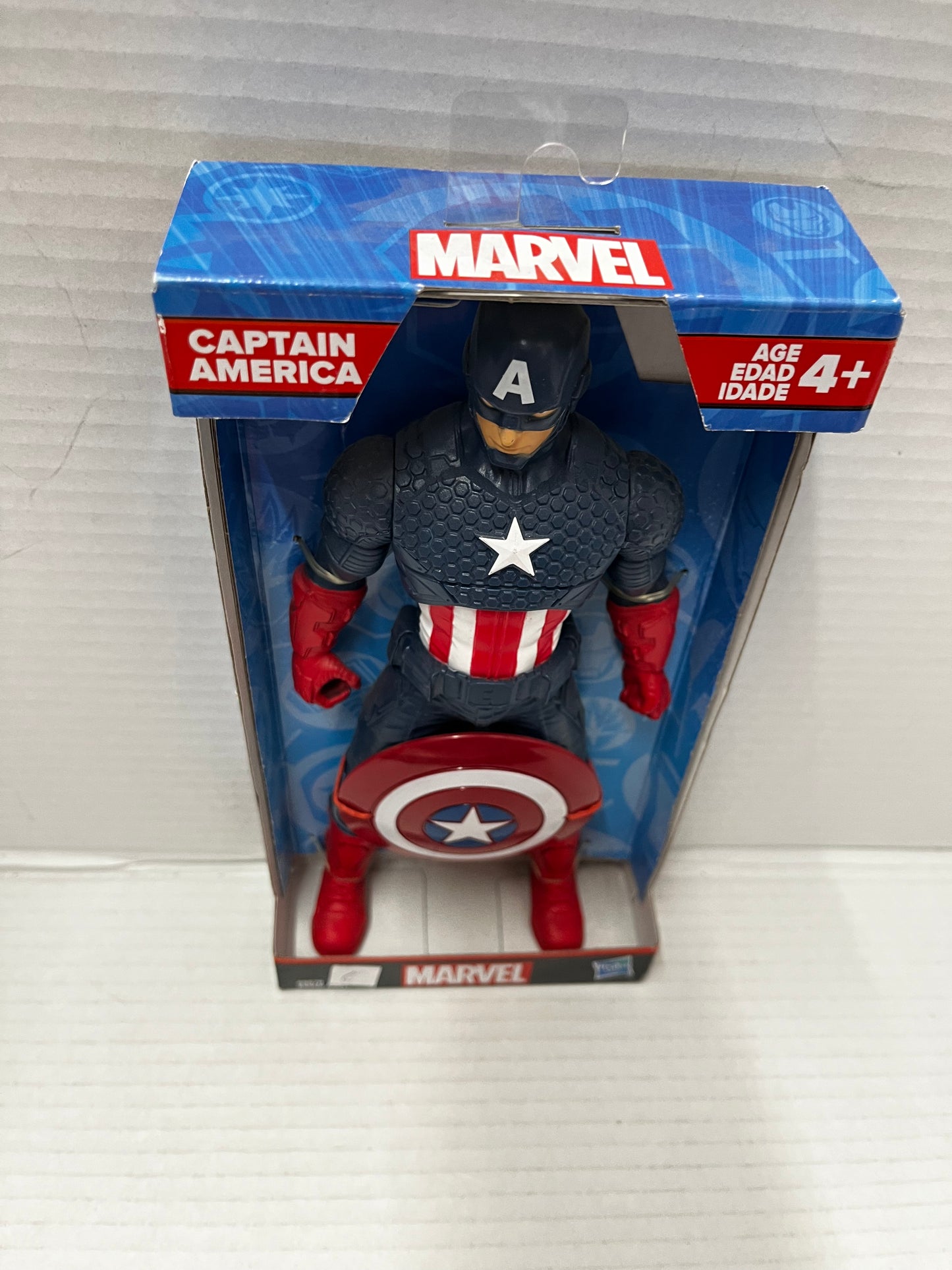 Marvel Hasbro CAPTAIN AMERICA 9 Inch Action Figure - New In Original Packaging