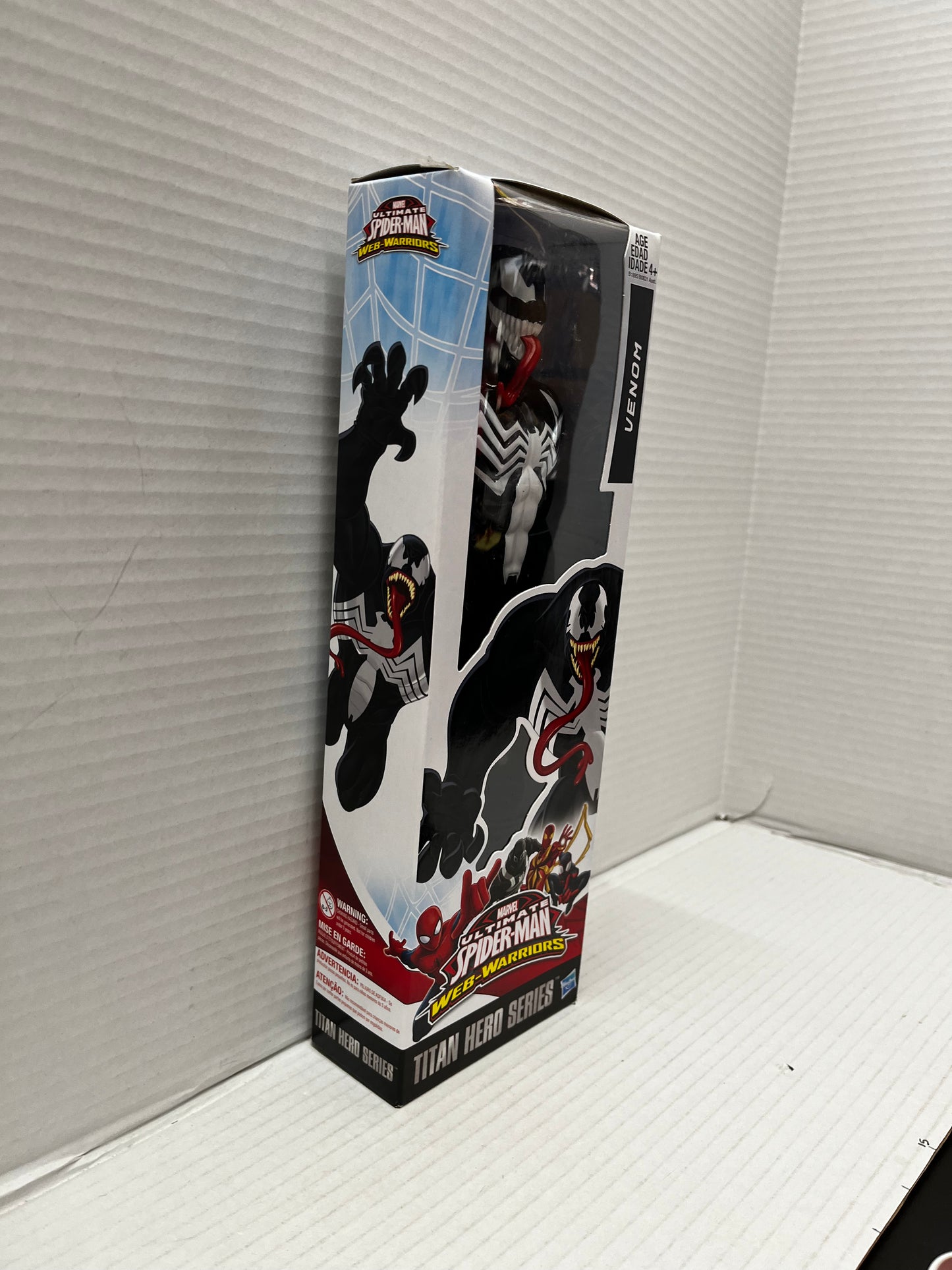 Hasbro Titan Hero Series Marvel Ultimate Spider-Man Web Warriors Venom Figure