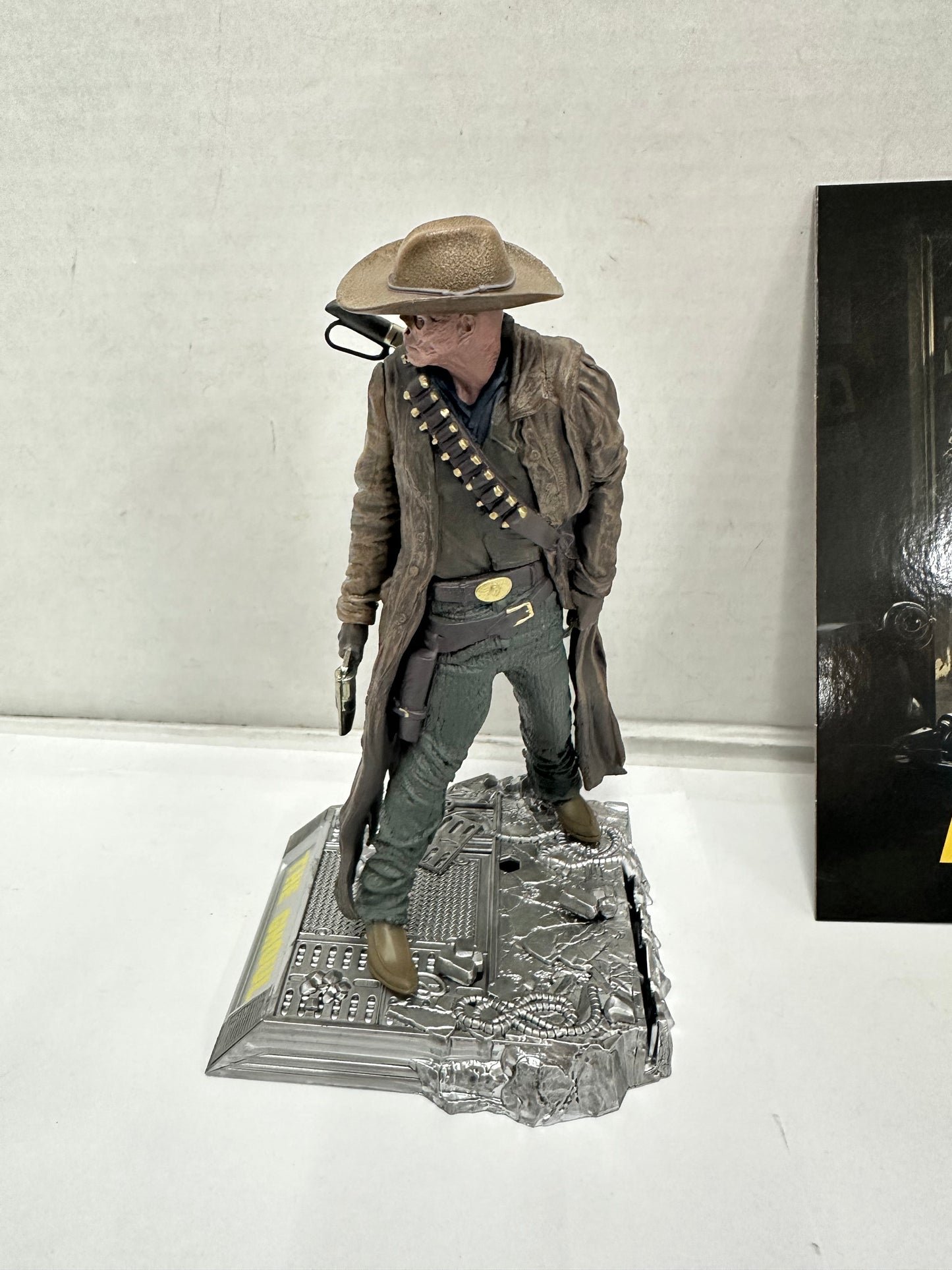 McFarlane Toys Fallout Movie Maniacs The Ghoul 6-Inch Posed Figure [Season 2]