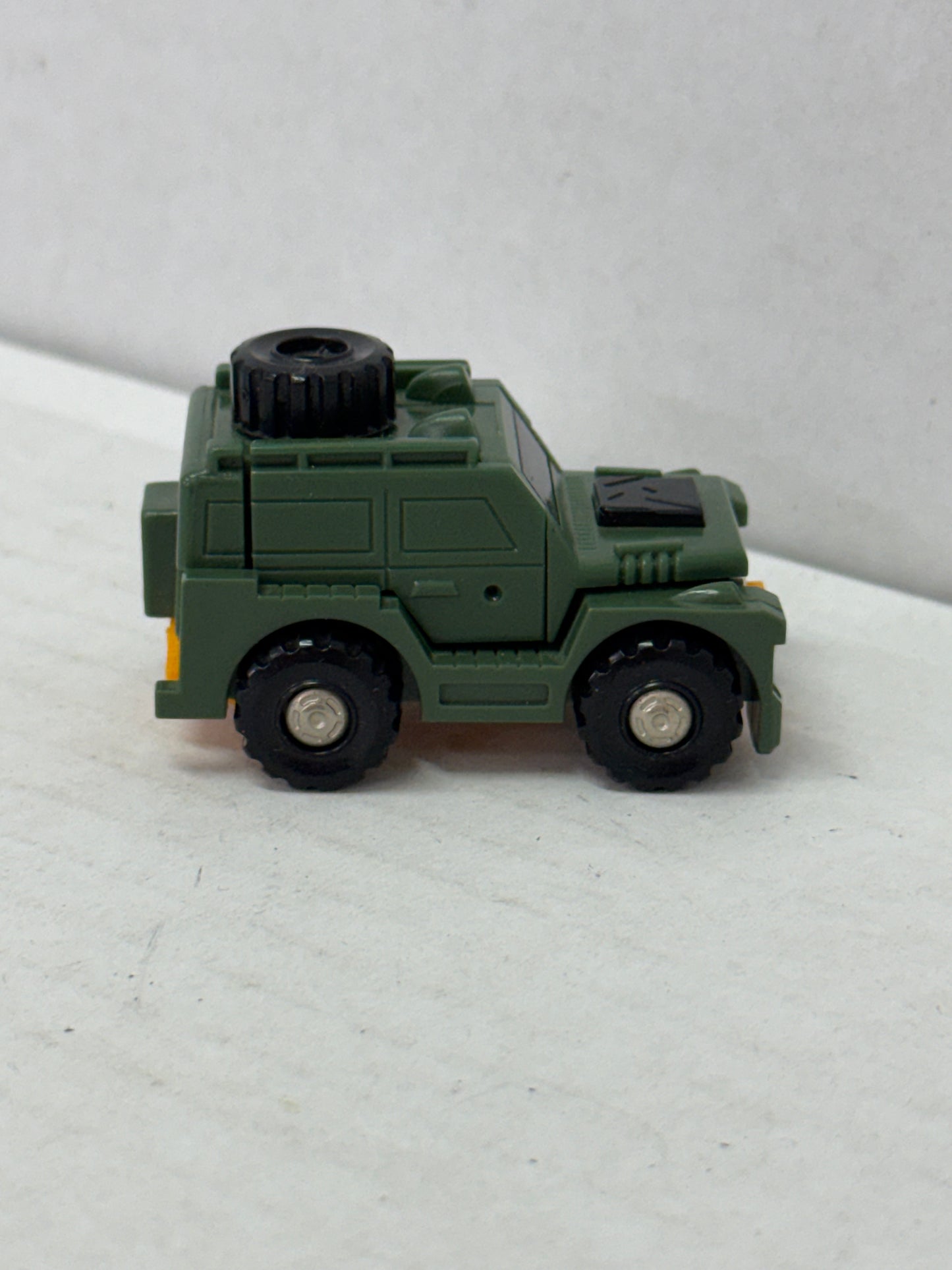 Brawn 100% Complete Vintage 1984 G1 Transformers Hasbro Action Figure #1