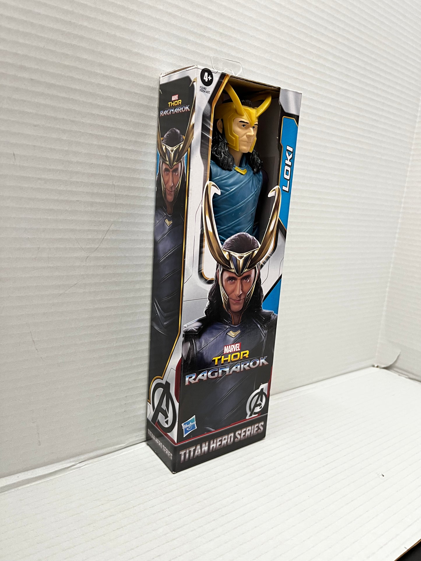 NEW Hasbro F2246 Titan Hero Series Thor Ragnarok LOKI 12-inch Action Figure