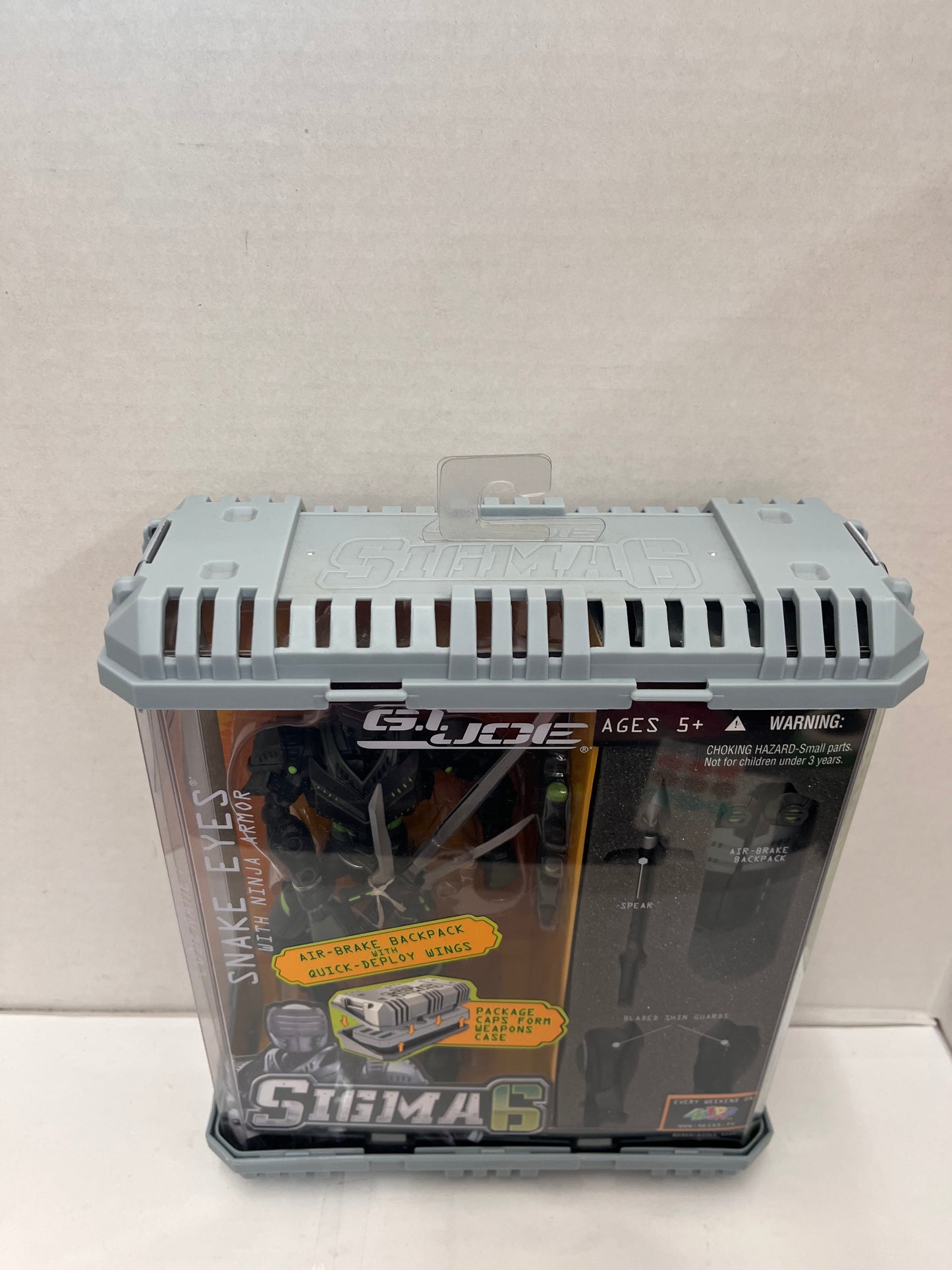 NEW 2005 GI JOE SIGMA 6 SNAKE EYES ACTION FIGURE W/ NINJA ARMOR HASBRO