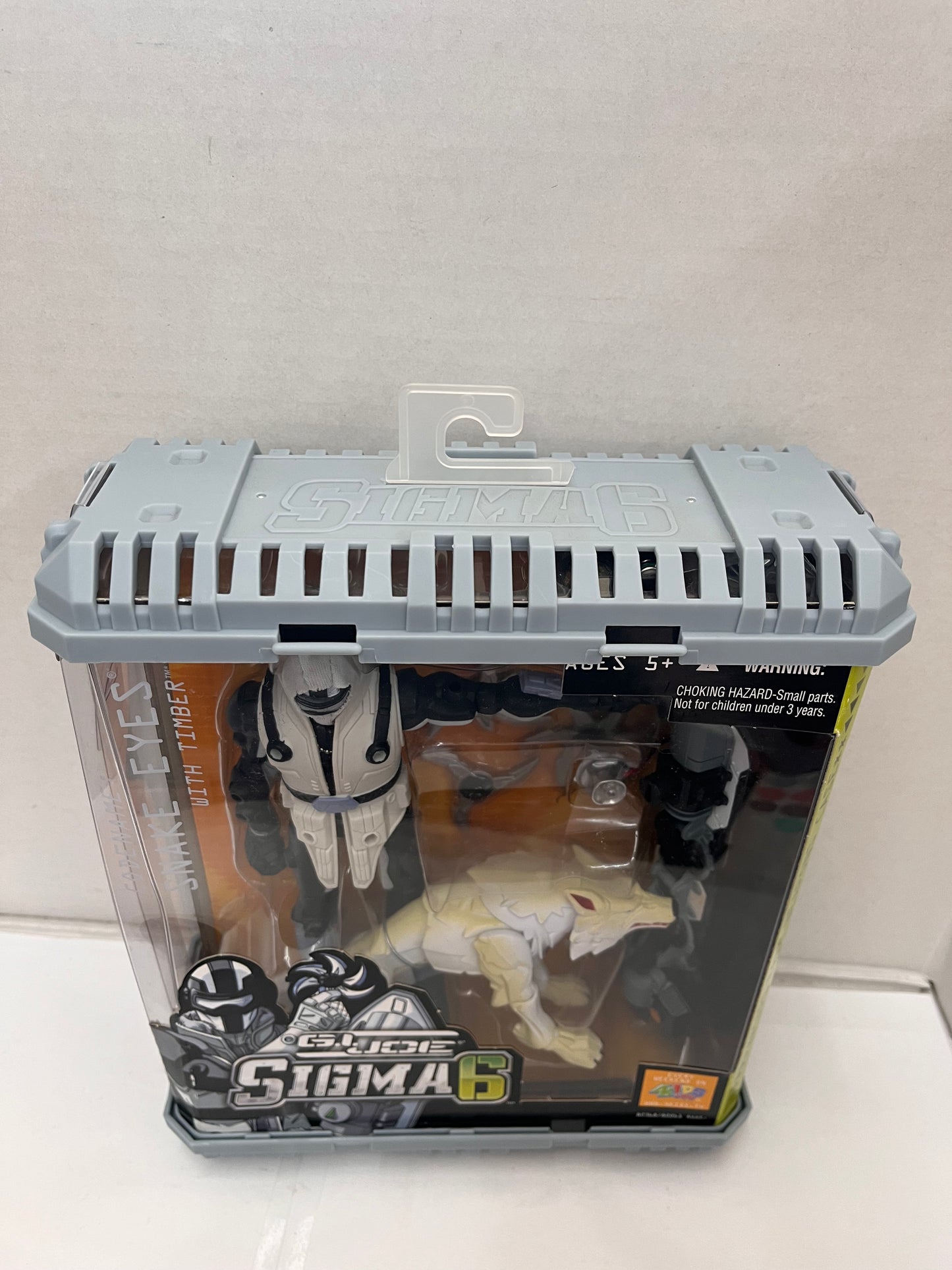2006 GI Joe Sigma 6 Snake Eyes with Timber