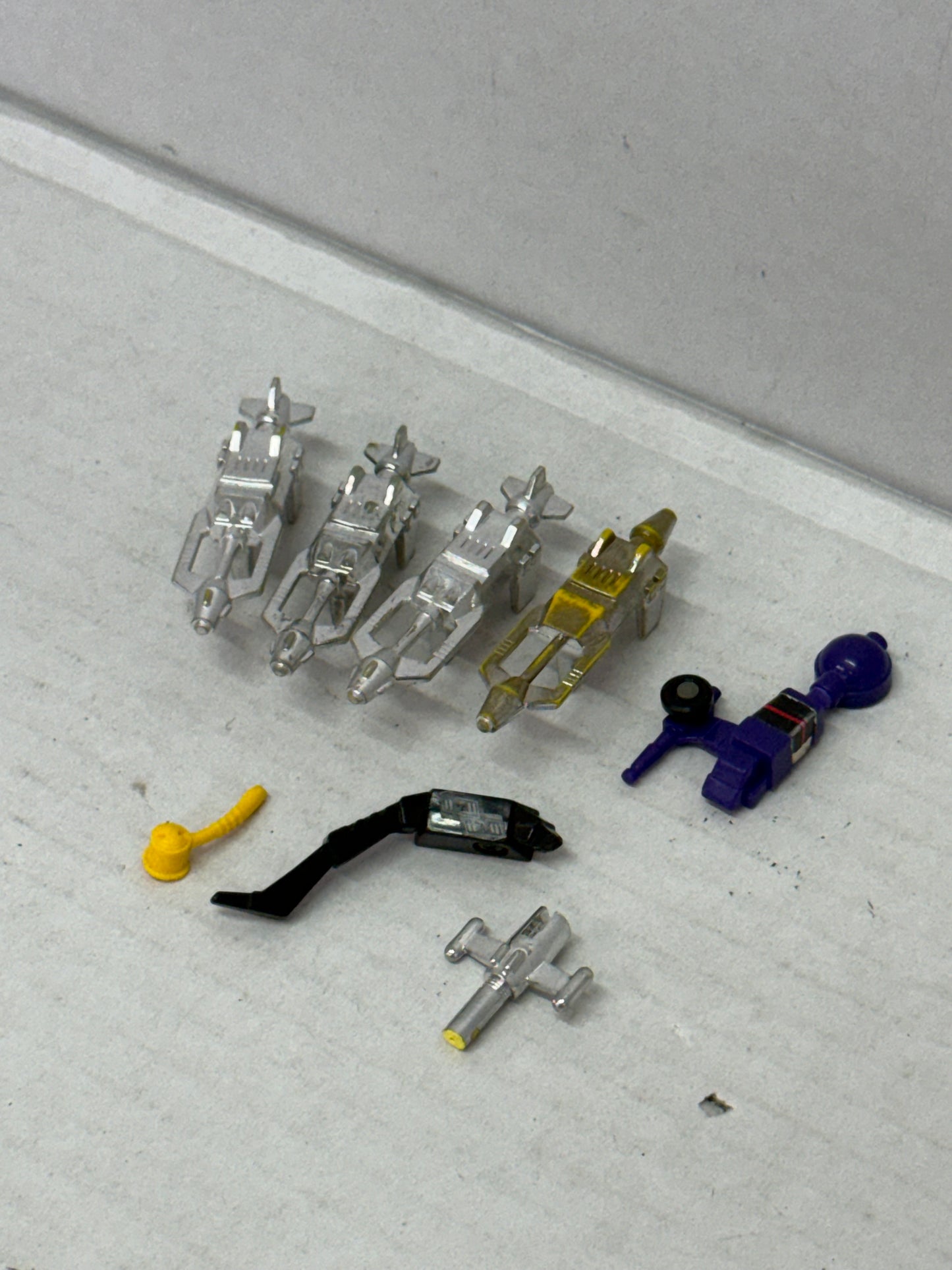 G1 INSECTICON PARTS LOT TRANSFORMERS - LIST IN DESCRIPTION