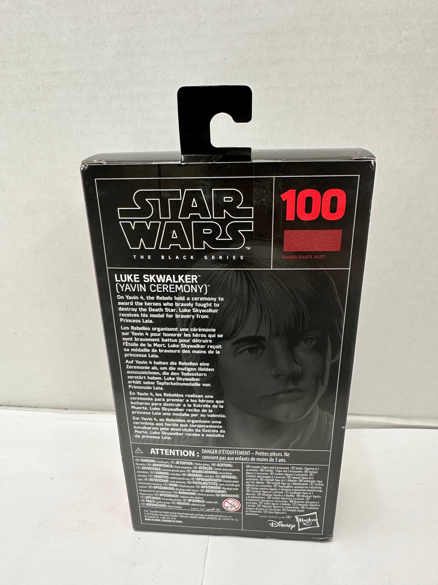Star Wars The Black Series #100 Luke Skywalker (Yavin Ceremony) 6" Hasbro Figure