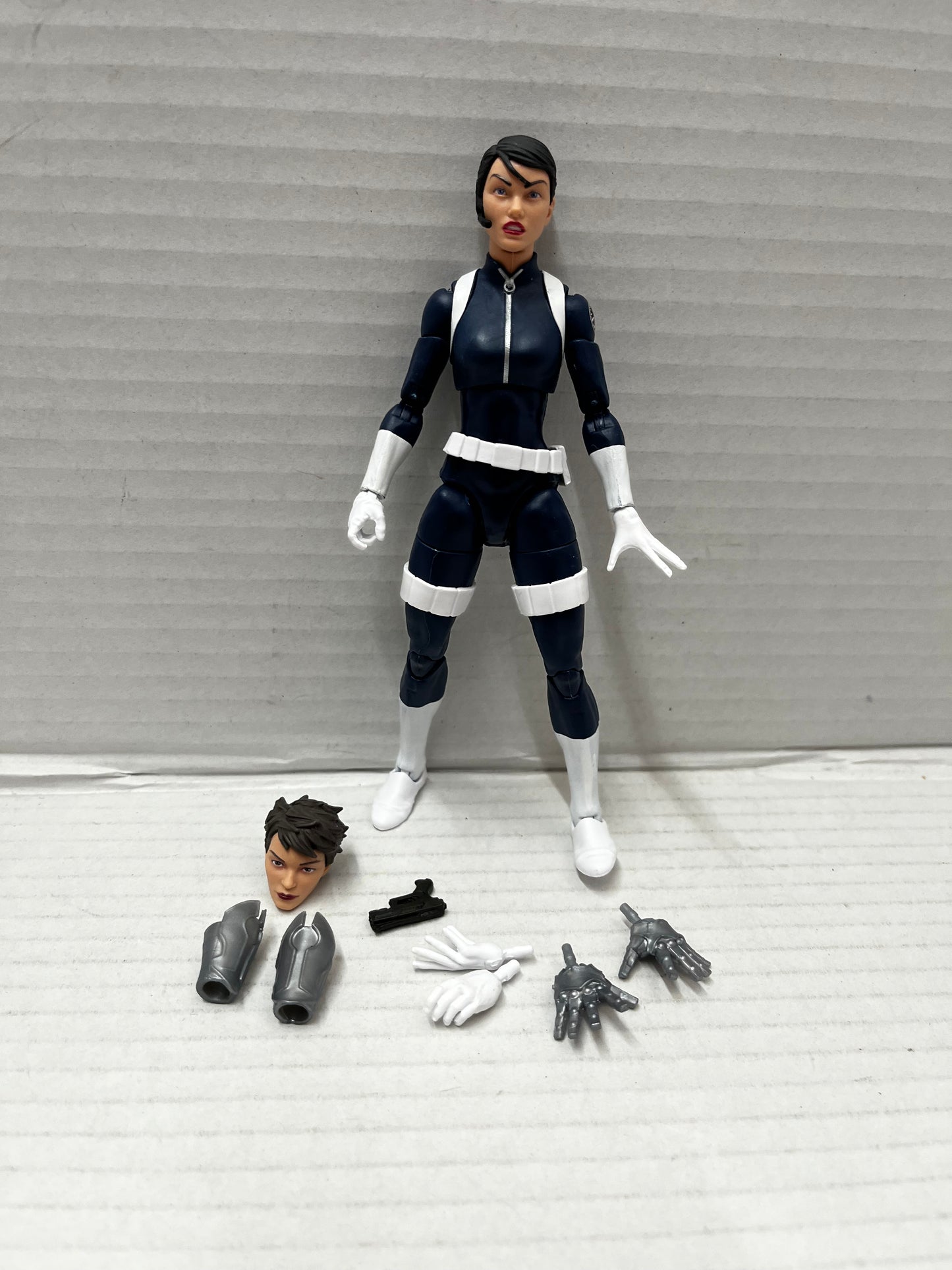 Marvel Legends Quake / Maria Hill (No Controller BAF) Blank Female SHIELD Body