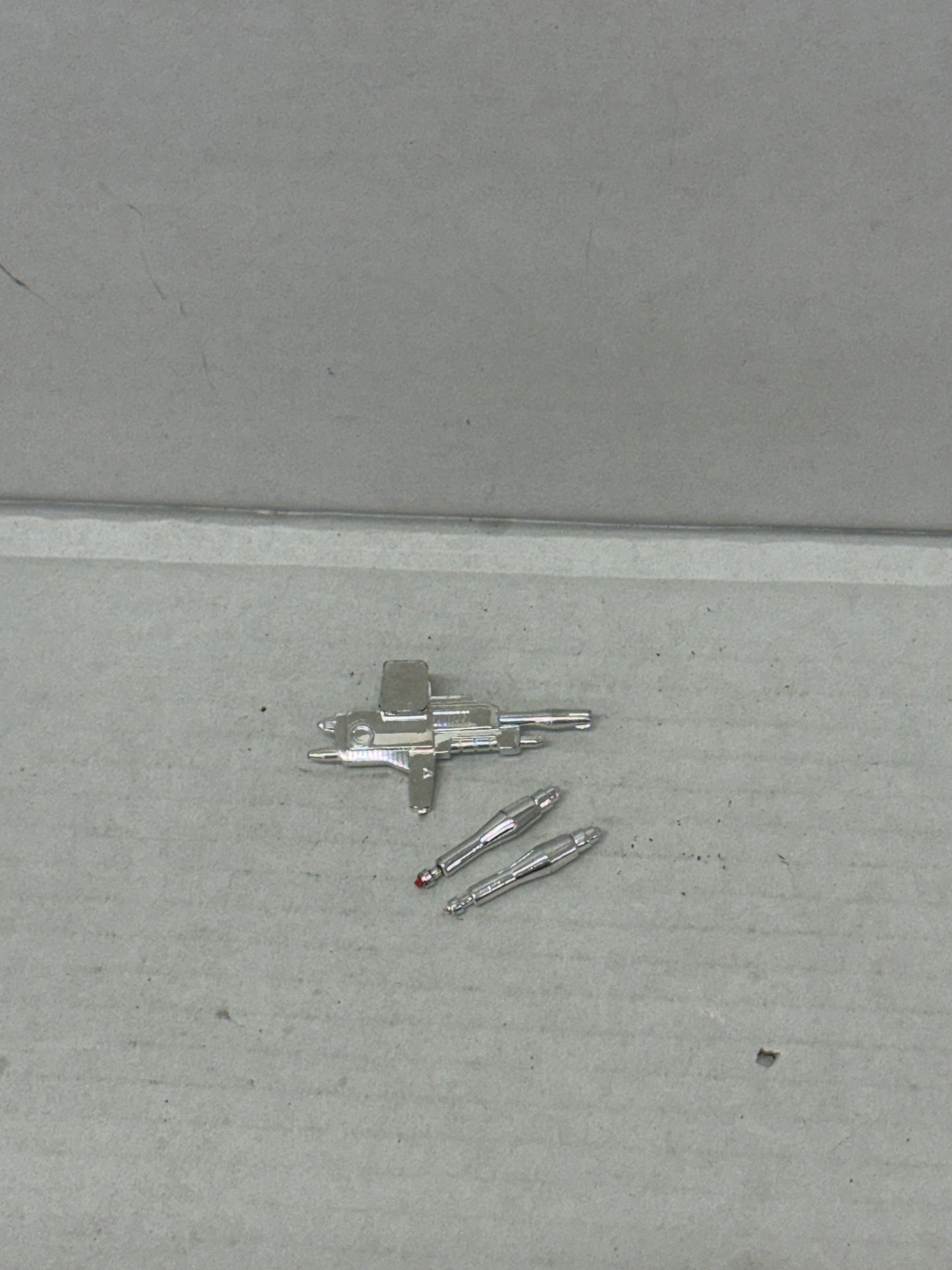original G1 Transformers SKIDS weapons parts LOT - Rifle & Rockets