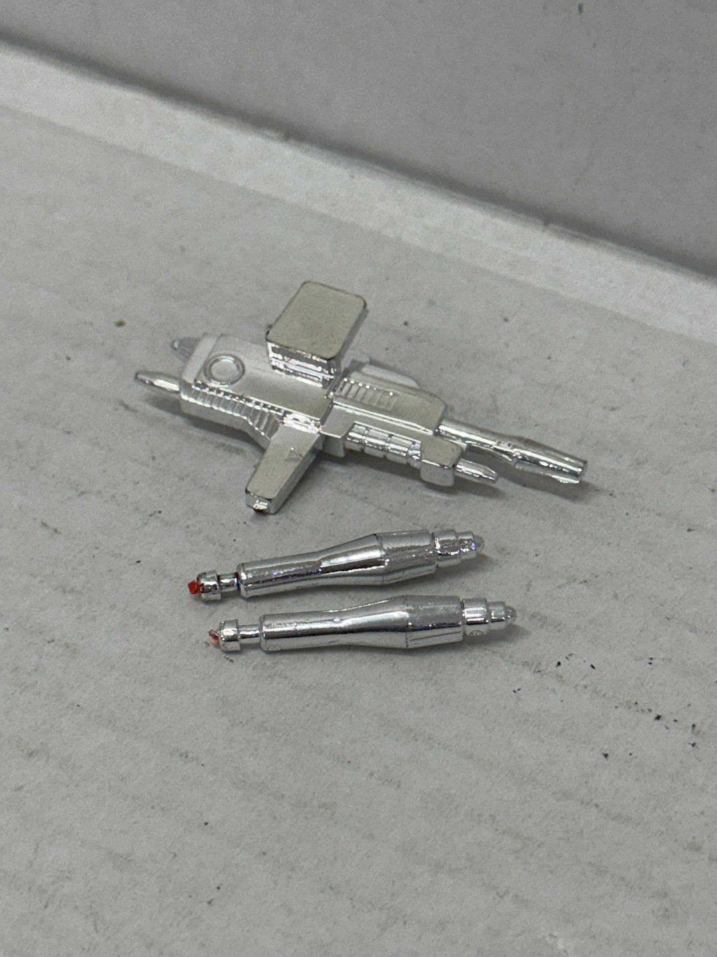 original G1 Transformers SKIDS weapons parts LOT - Rifle & Rockets