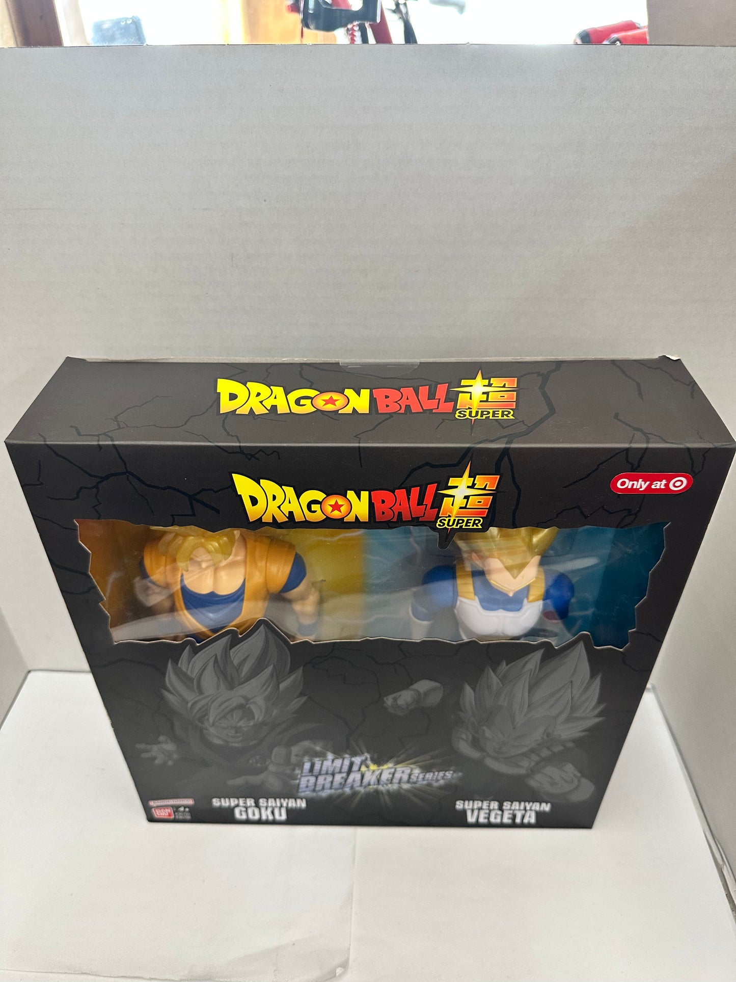 Limit Breaker Super Saiyan Goku & Super Siayan Vegeta Action Figure