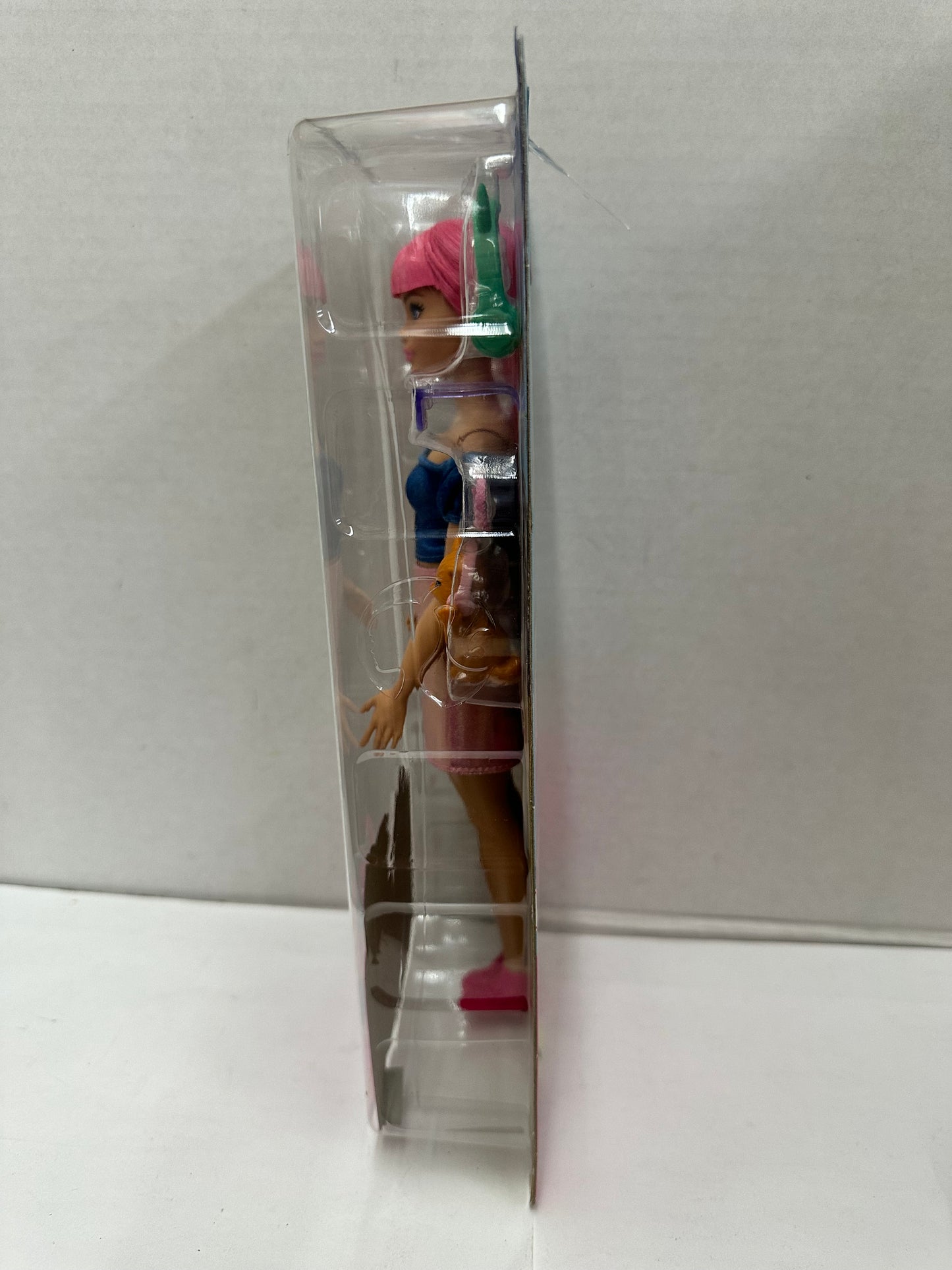 Barbie Mysteries: Beach Detective Daisy Jean Doll