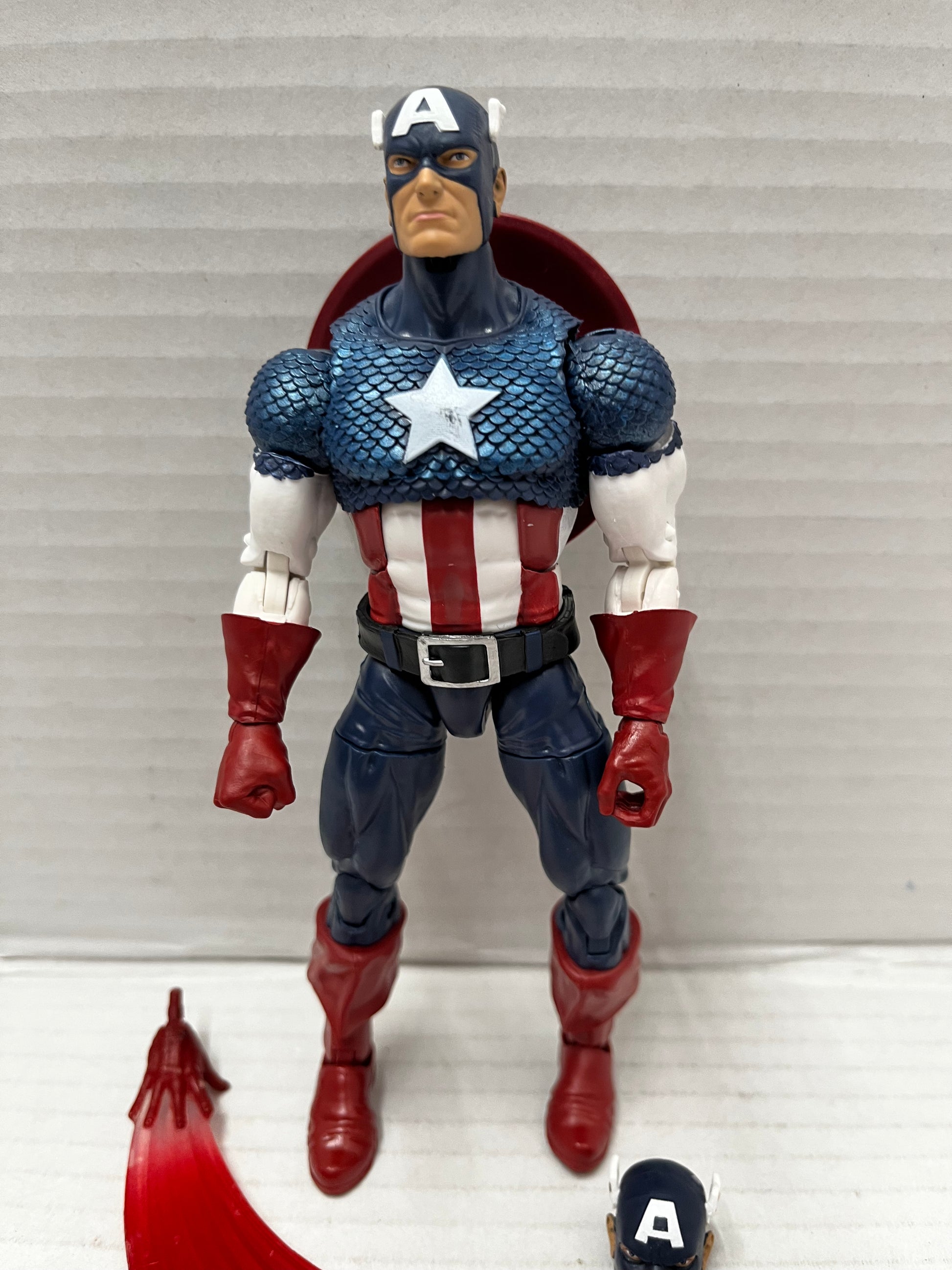 Marvel Legends Capitan America Serie Hit Monkey --- | Meses sin interés Marvel Legends Capitan America Serie Hit Monkey --- | Meses sin interés