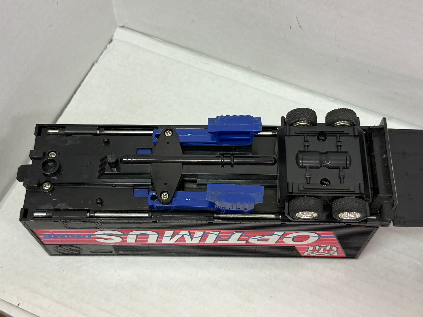 Transformers G2 OPTIMUS PRIME Vintage 1992 Autobot INCOMPLETE See Details