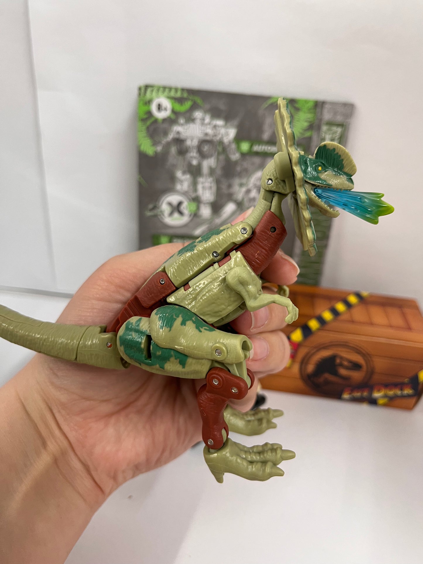 Jurassic Park Transformers Dilophocon Autobot JP12 Figure Mash-Up Pack