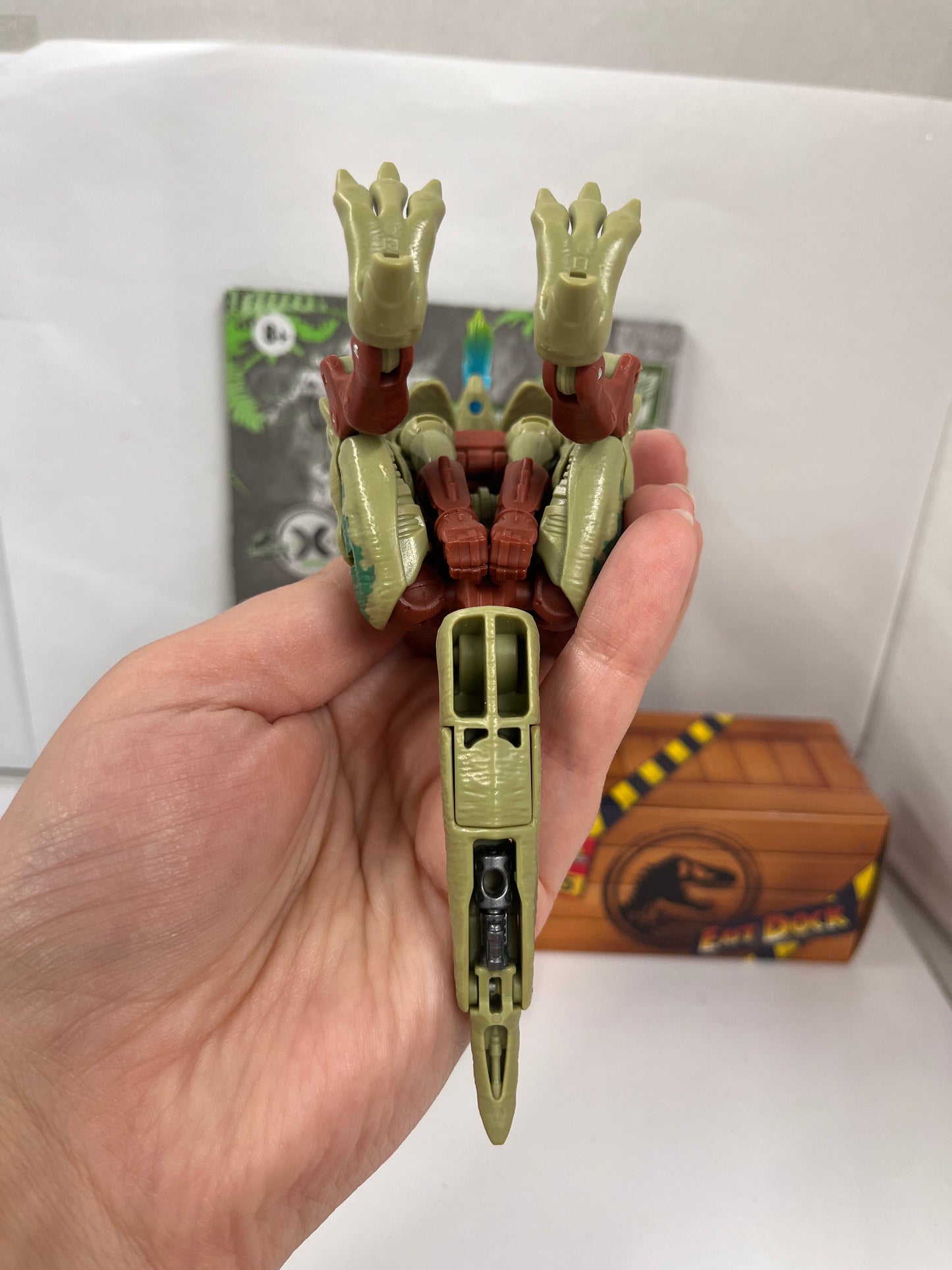 Jurassic Park Transformers Dilophocon Autobot JP12 Figure Mash-Up Pack