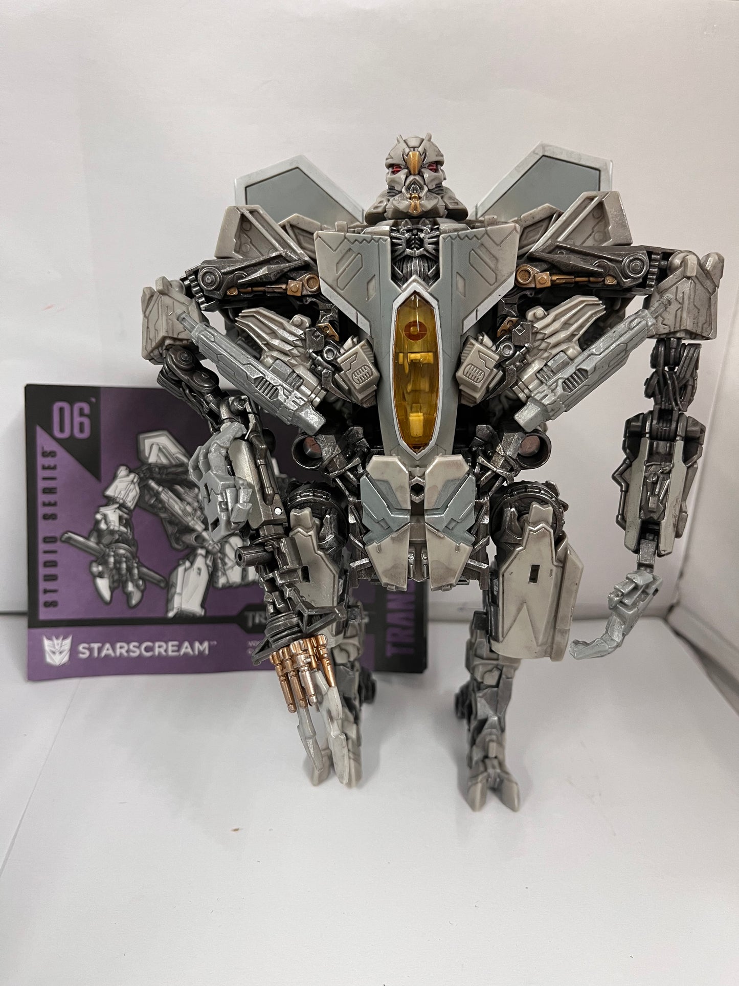 Transformers Studio Series 06 Starscream Complete Voyager SS-06