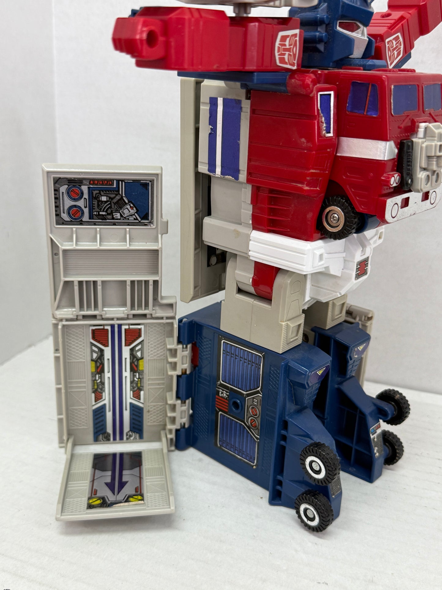Optimus Prime Powermaster Incomplete 1988 G1 Transformers Action Figure #3
