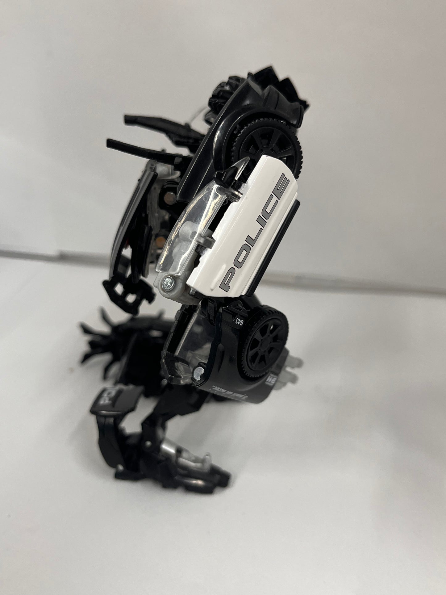 Transformers Studio Series 28 Barricade