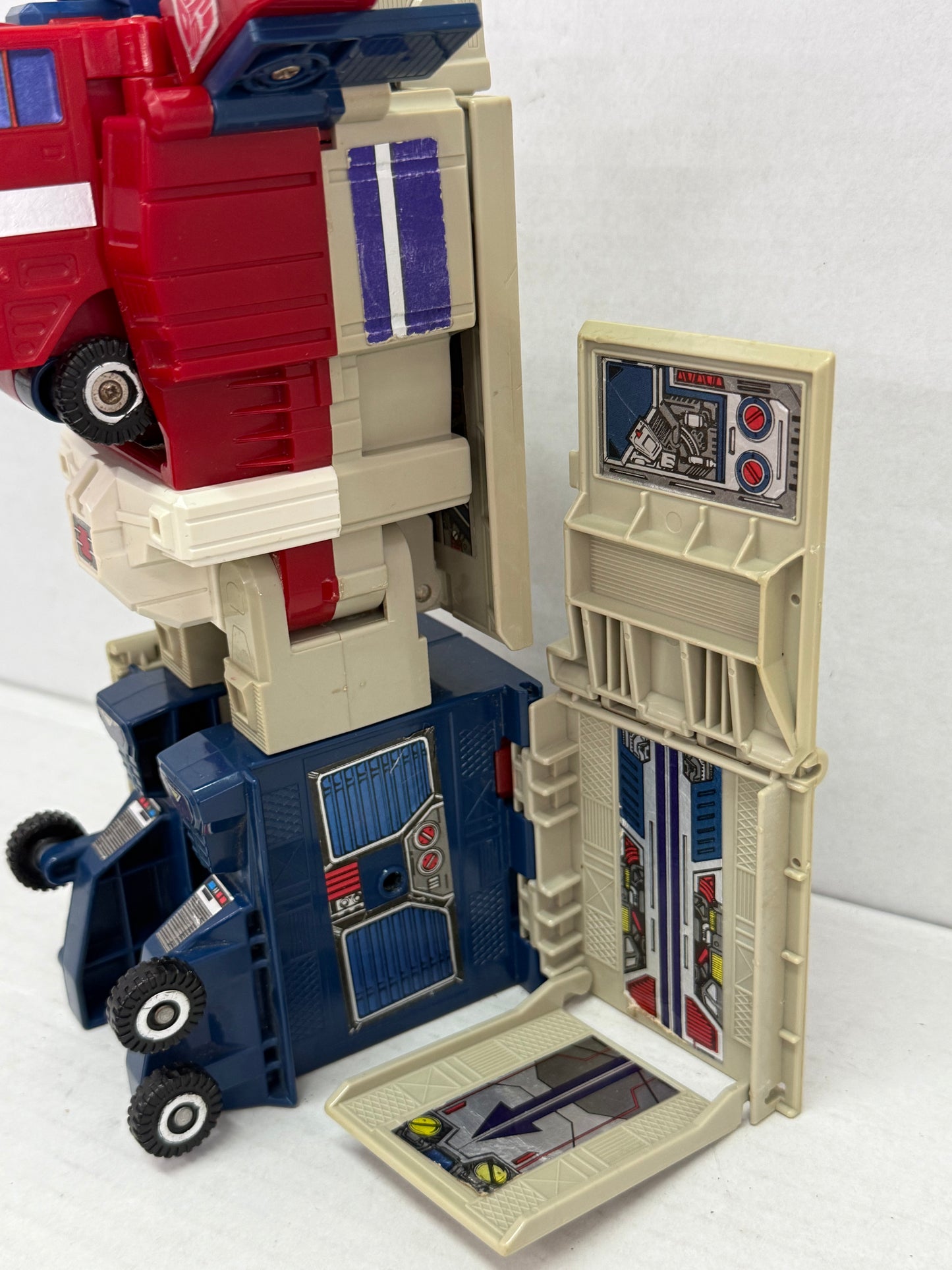Optimus Prime Powermaster Incomplete 1988 G1 Transformers Action Figure #4