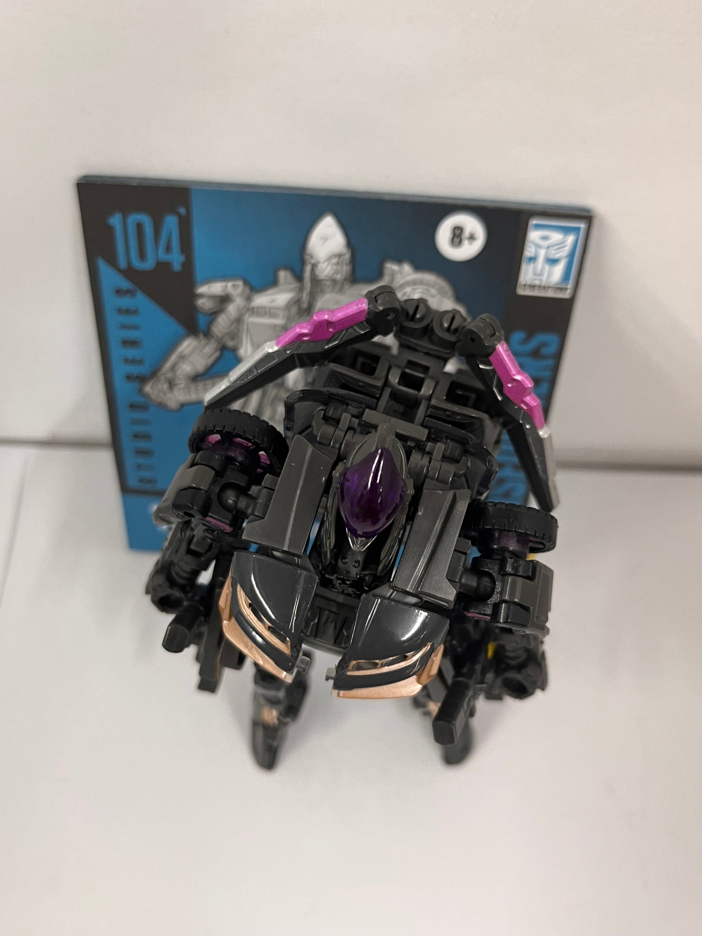 Transformers Studio Series Deluxe Class Nightbird Rise of the Beasts