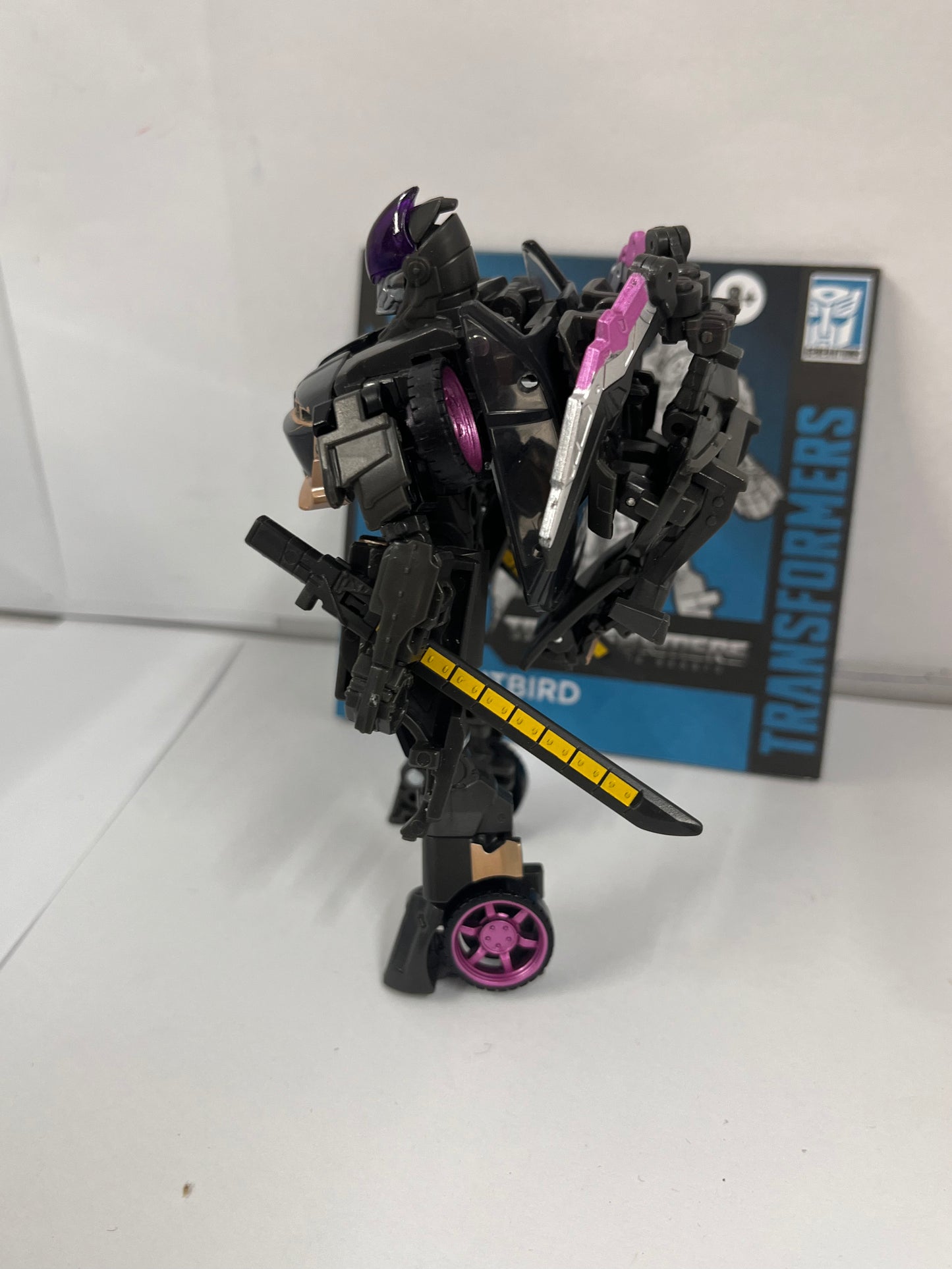 Transformers Studio Series Deluxe Class Nightbird Rise of the Beasts