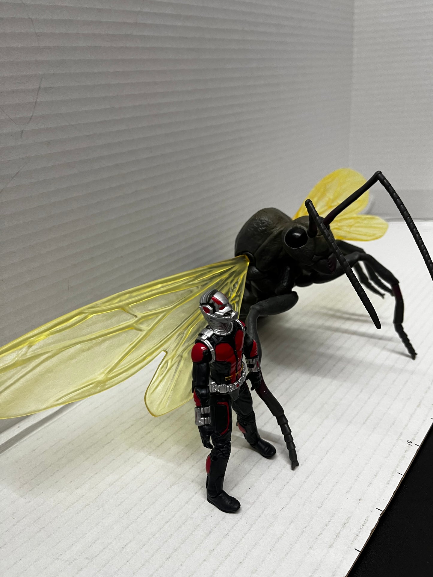 MARVEL Infinite Series Ant-Man & Ant Loose Complete