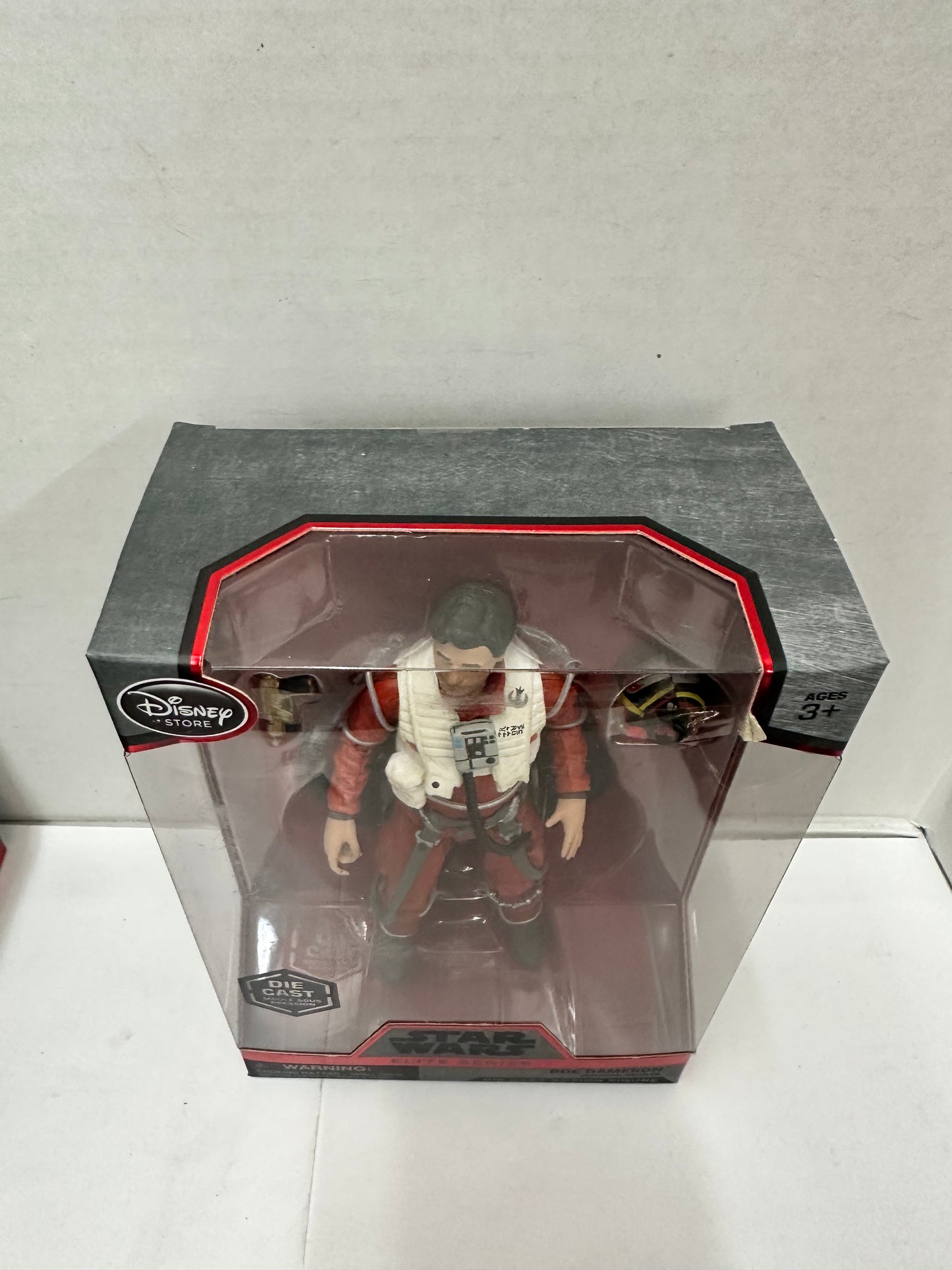 POE DAMERON Action Figure STAR WARS Elite Series Disney Store Exclusive Die-Cast
