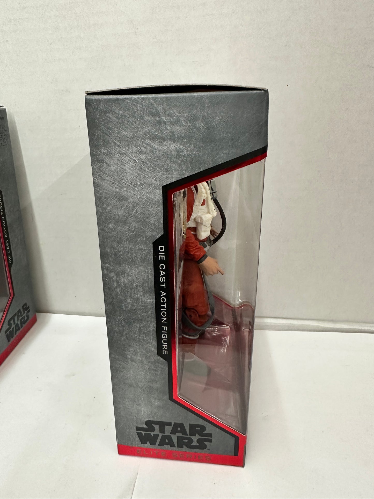 POE DAMERON Action Figure STAR WARS Elite Series Disney Store Exclusive Die-Cast