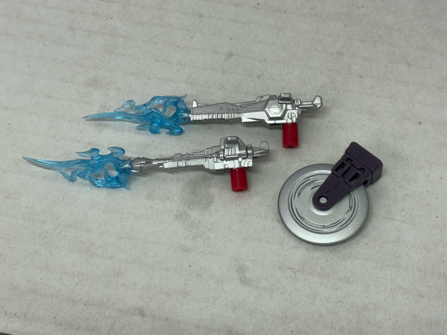 Transformers Autobot Hot Rod 86-04 Studio Series Voyager Class - With Weapons