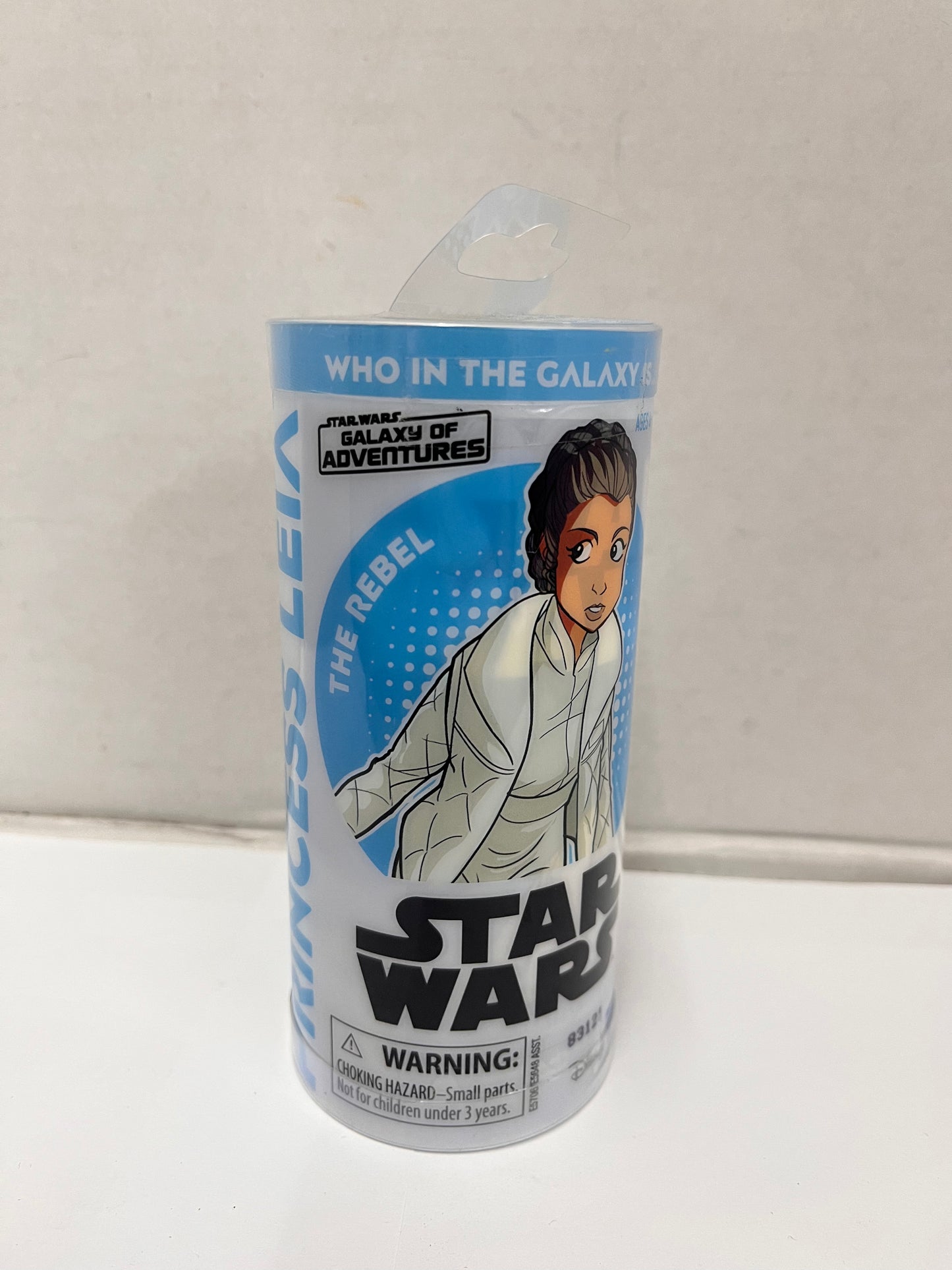 Star Wars Galaxy of Adventures Princess Leia Hoth 3.75" Figure 2018 NEW Hasbro