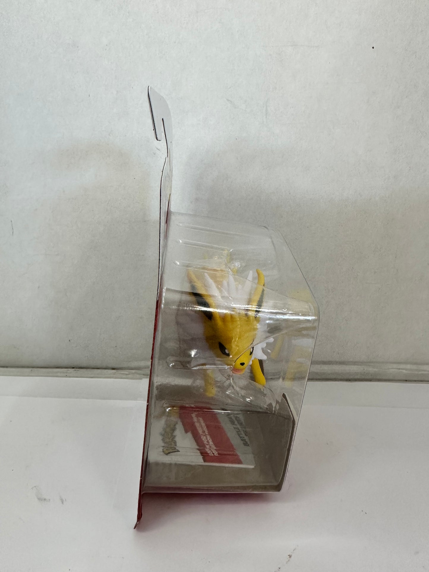 Jazwares Pokemon Battle Ready Figure Jolteon