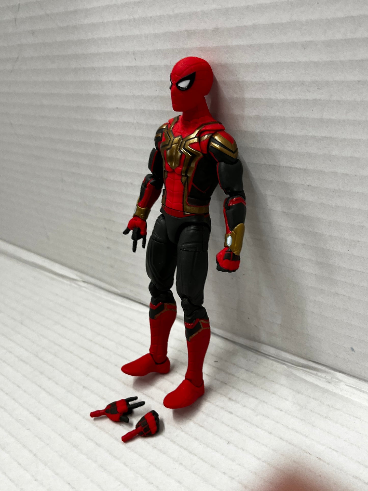 Hasbro Marvel Legends Spider-Man No Way Home Integrated Suit 6" Figure Complete